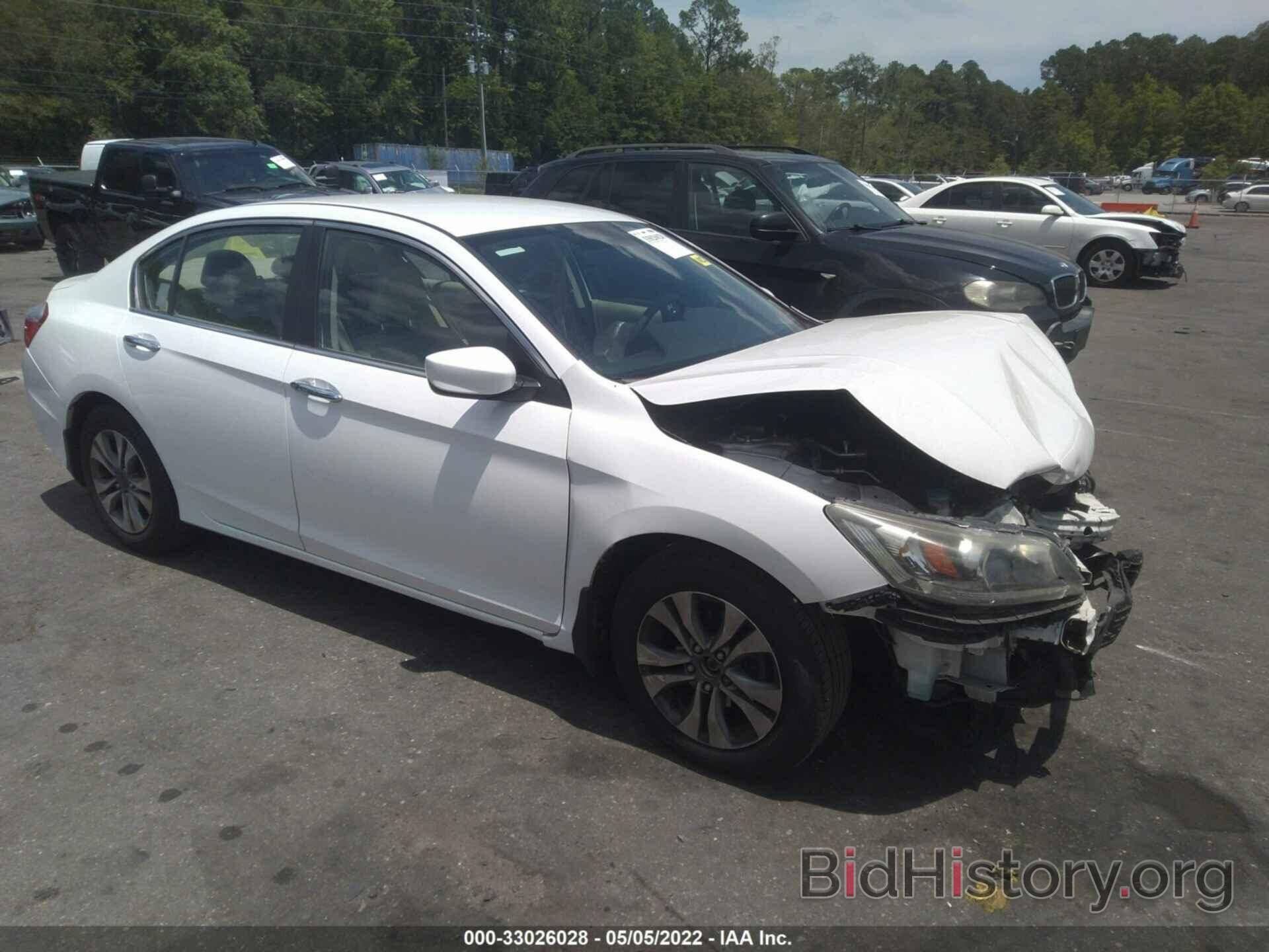 Photo 1HGCR2F33EA090151 - HONDA ACCORD SEDAN 2014