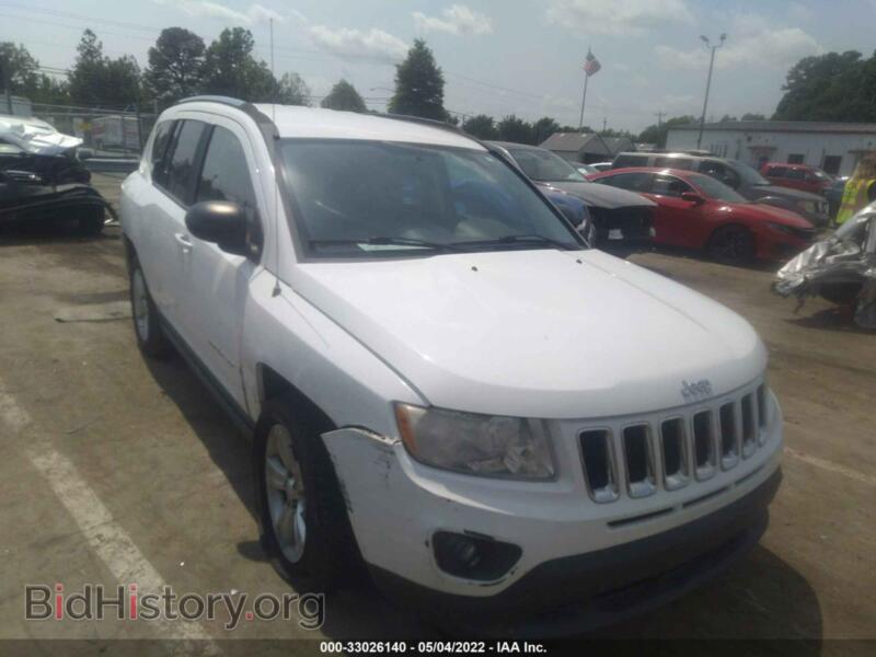 2011 Jeep COMPASS Latitude (VIN 1J4NT1FB4BD205046) — photo 1 of 11, IAAI, damage: front end