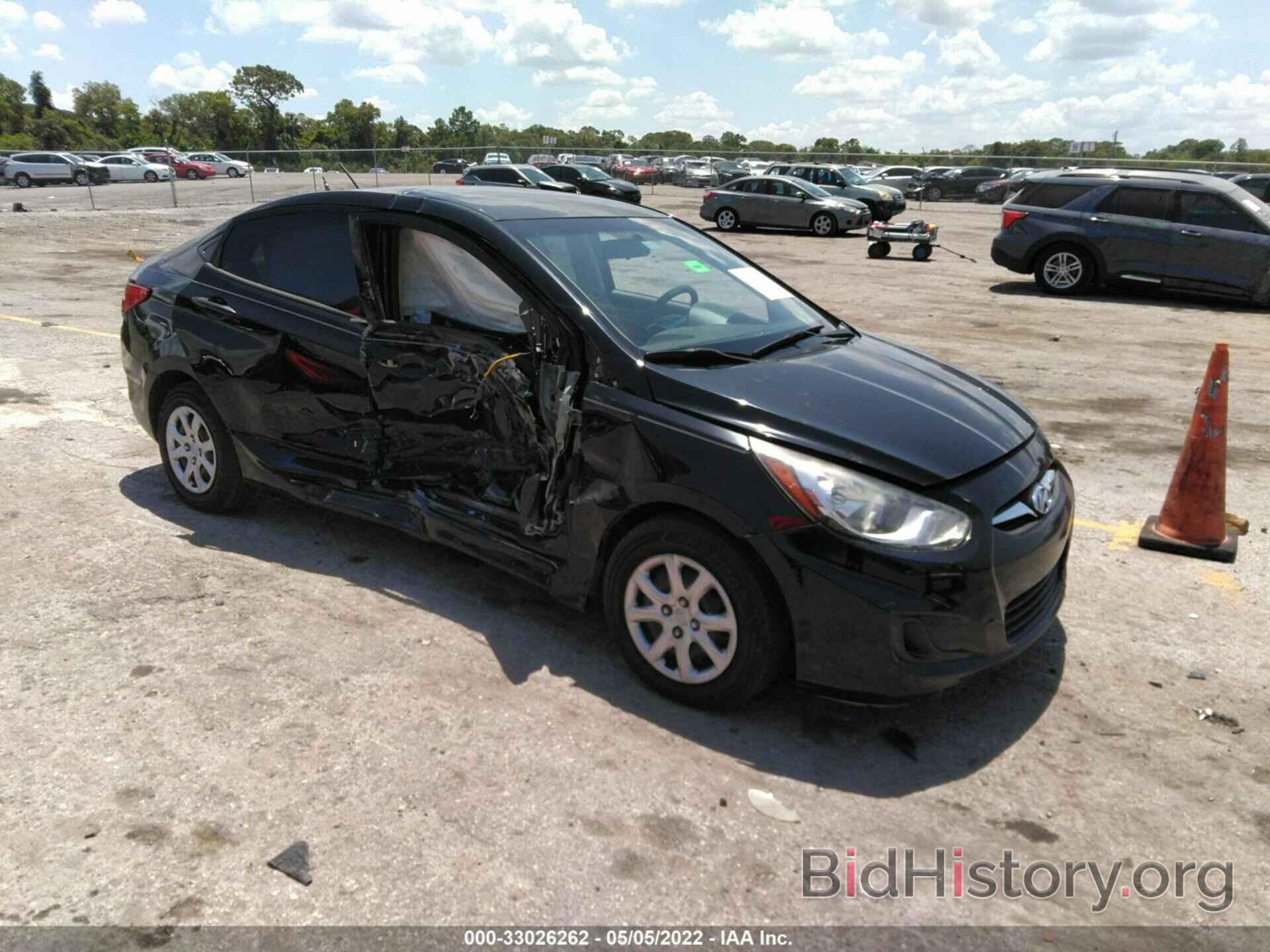 Photo KMHCT4AE0DU568426 - HYUNDAI ACCENT 2013