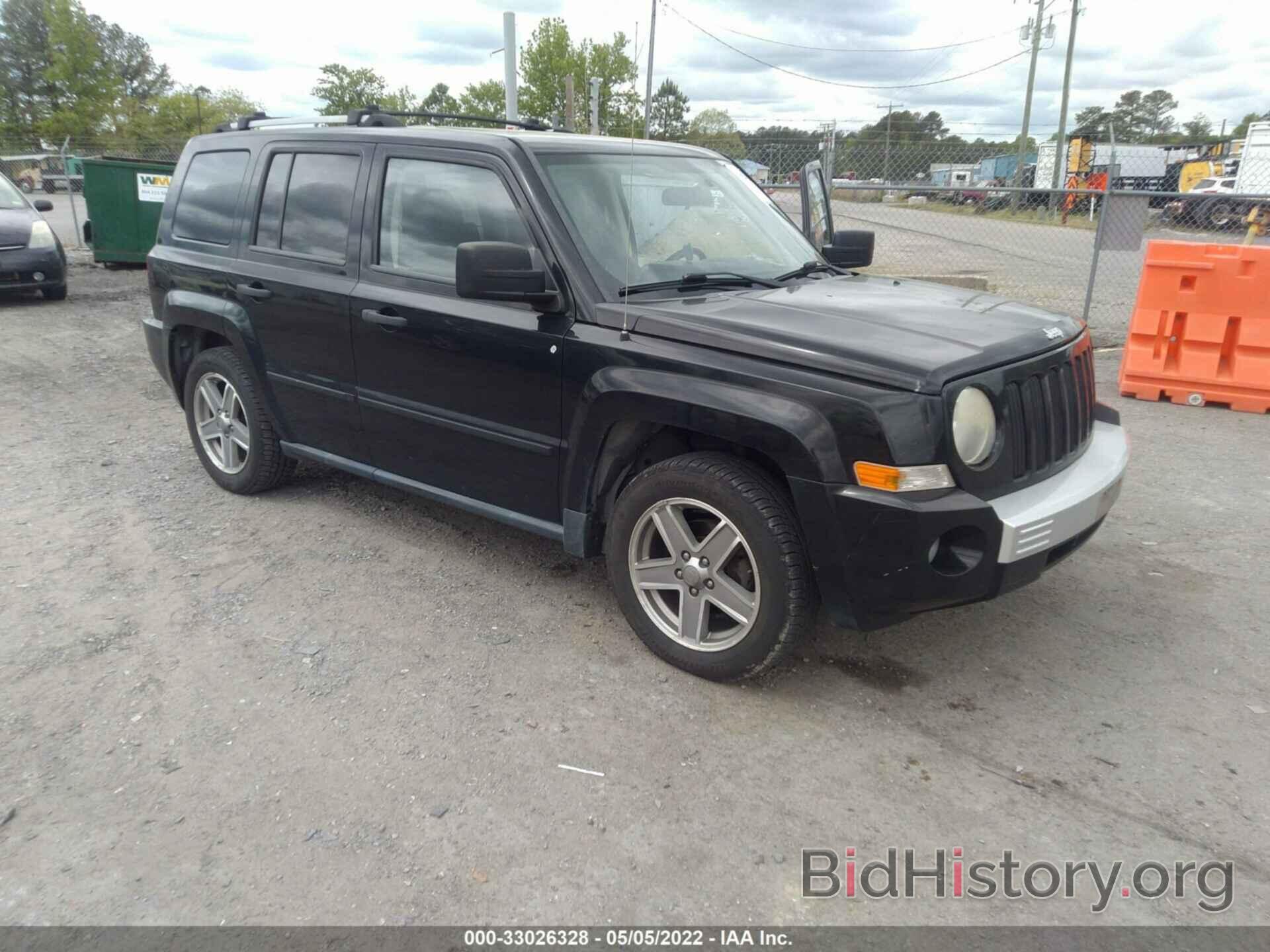 Photo 1J8FF48W57D372146 - JEEP PATRIOT 2007