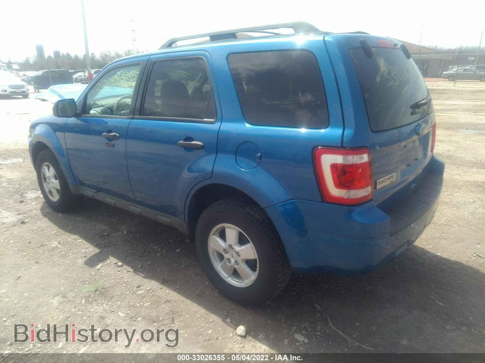 2011 FORD ESCAPE - VIN: 1FMCU0D72BKC30943 - Фото 3