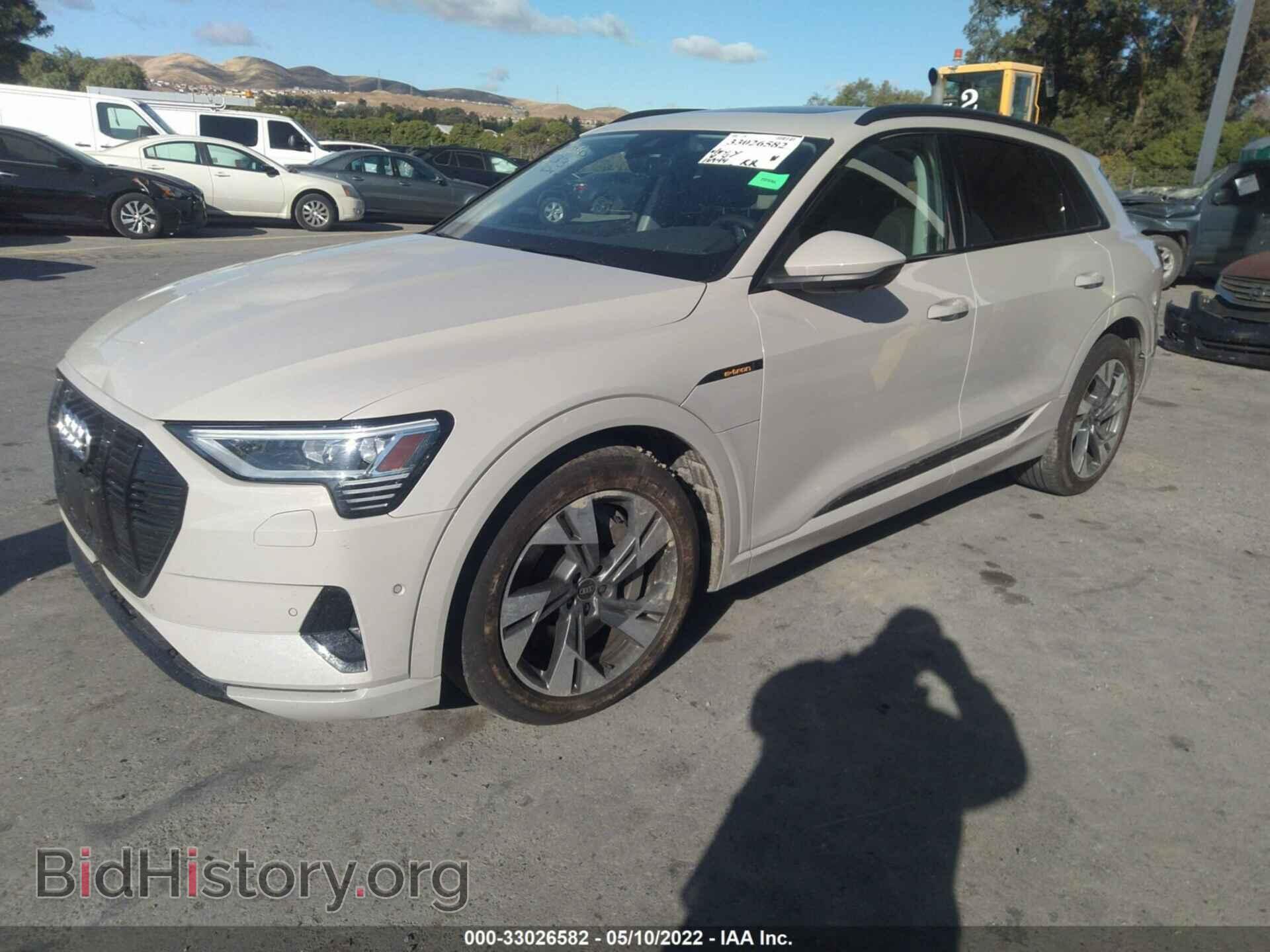 2021 AUDI E-TRON - VIN: WA1AAAGE5MB013095 - Photo 2