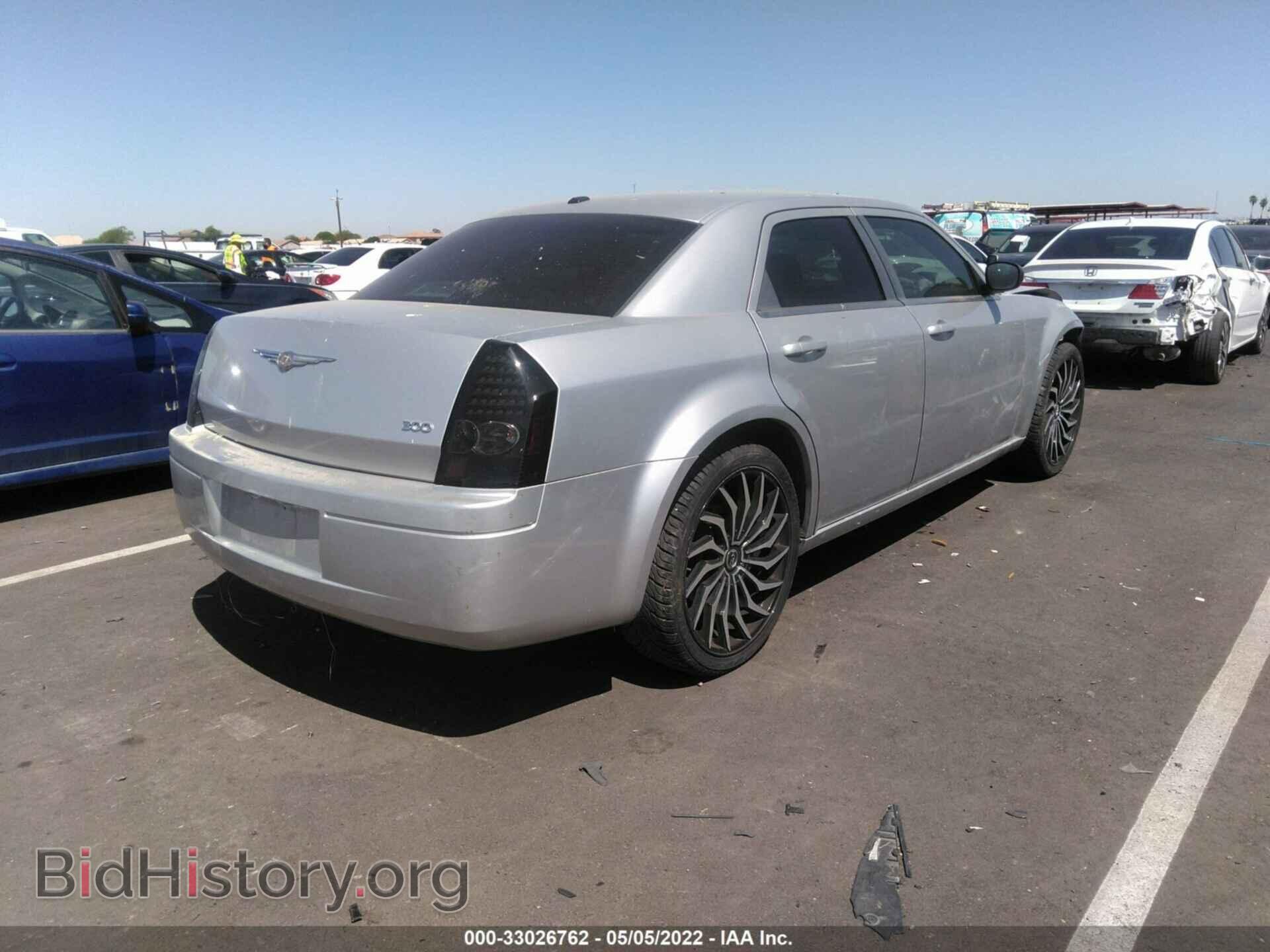2007 CHRYSLER 300 - VIN: 2C3KA43RX7H714915 - Фото 4