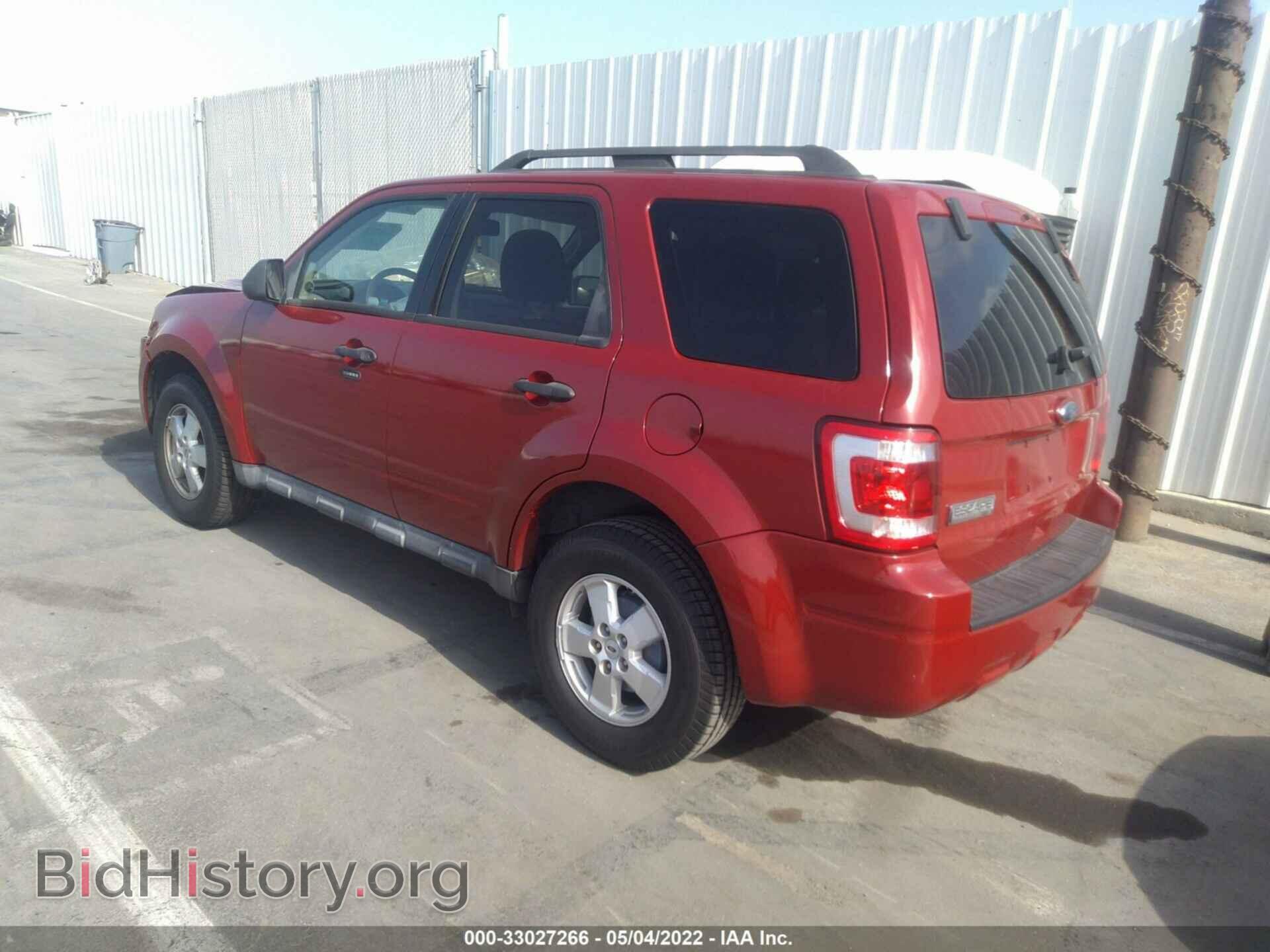 2010 FORD ESCAPE - VIN: 1FMCU0D74AKA35165 - Фото 3