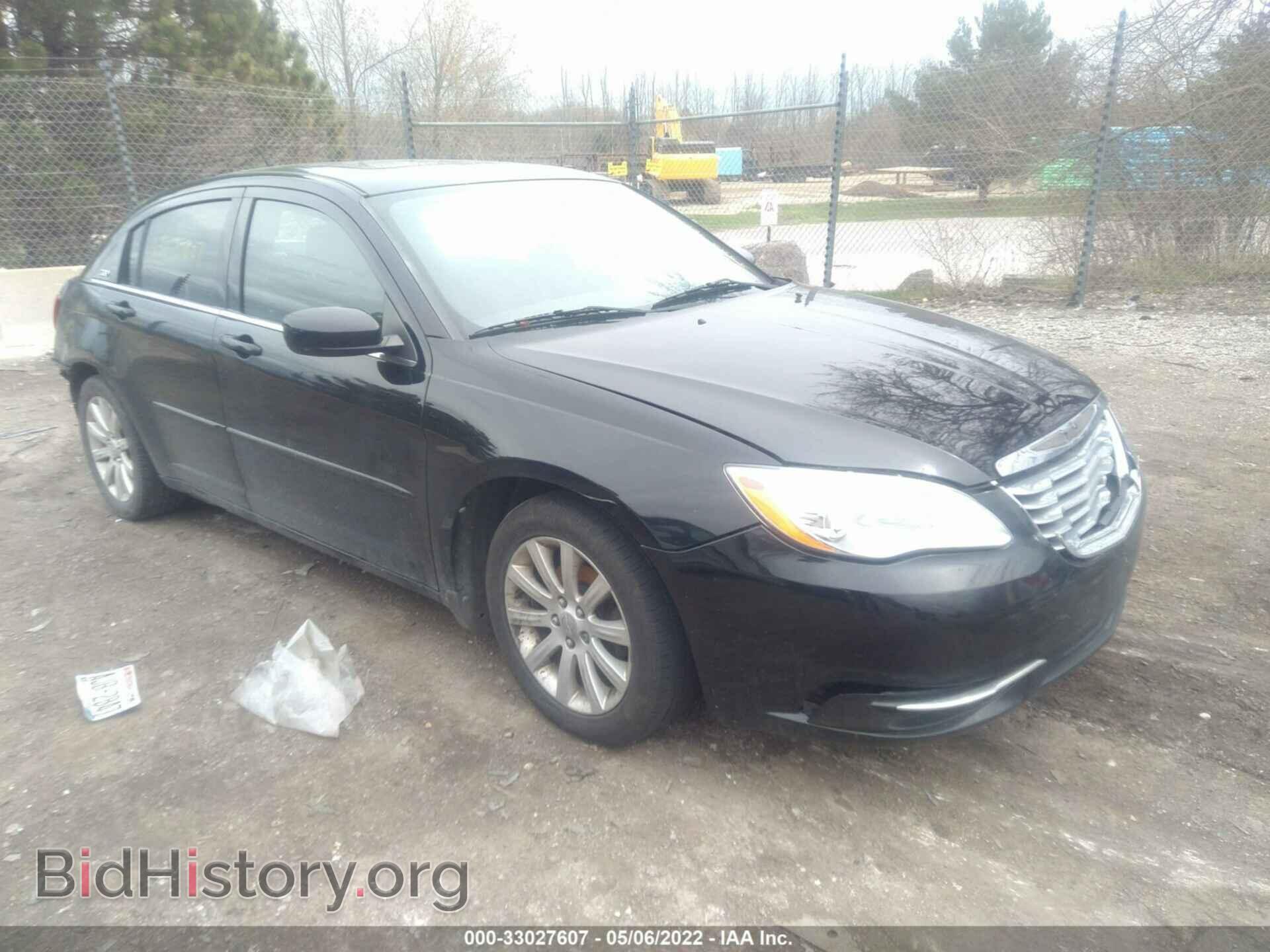 Photo 1C3BC1FG1BN552918 - CHRYSLER 200 2011