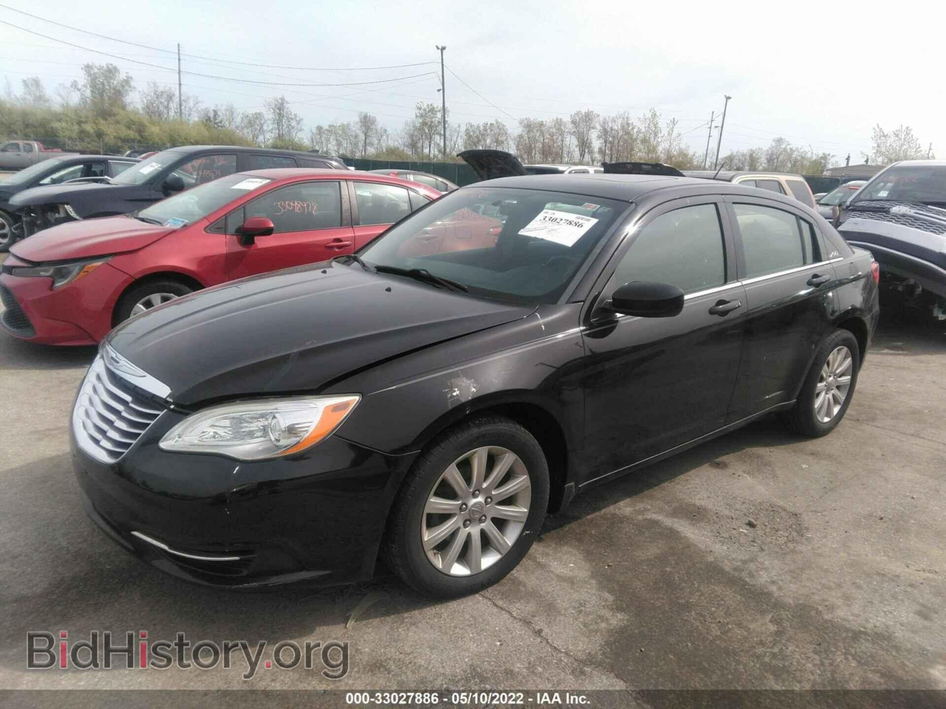 2012 CHRYSLER 200 - VIN: 1C3CCBBG2CN184914 - Фото 2
