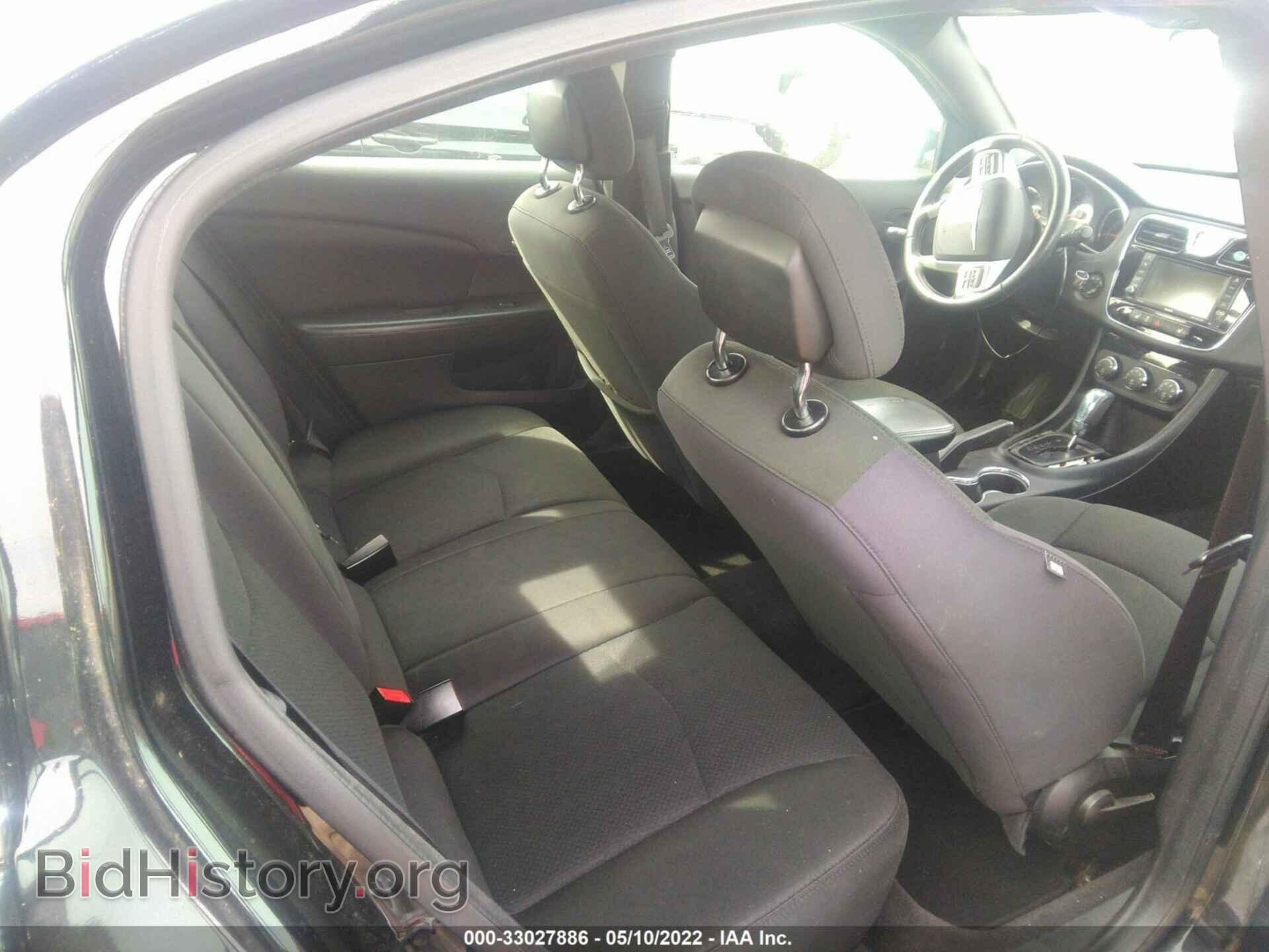2012 CHRYSLER 200 - VIN: 1C3CCBBG2CN184914 - Фото 8