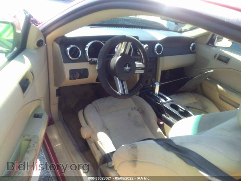 2007 Ford MUSTANG (VIN 1ZVFT80N575307833) — фото 5 из 10