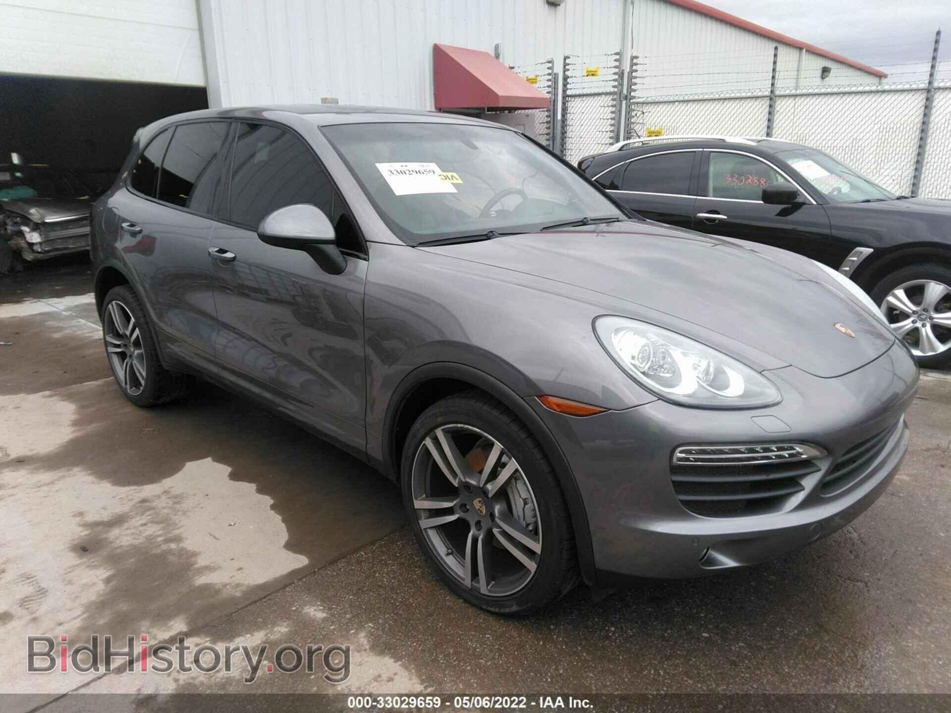 Photo WP1AB2A26BLA45521 - PORSCHE CAYENNE 2011