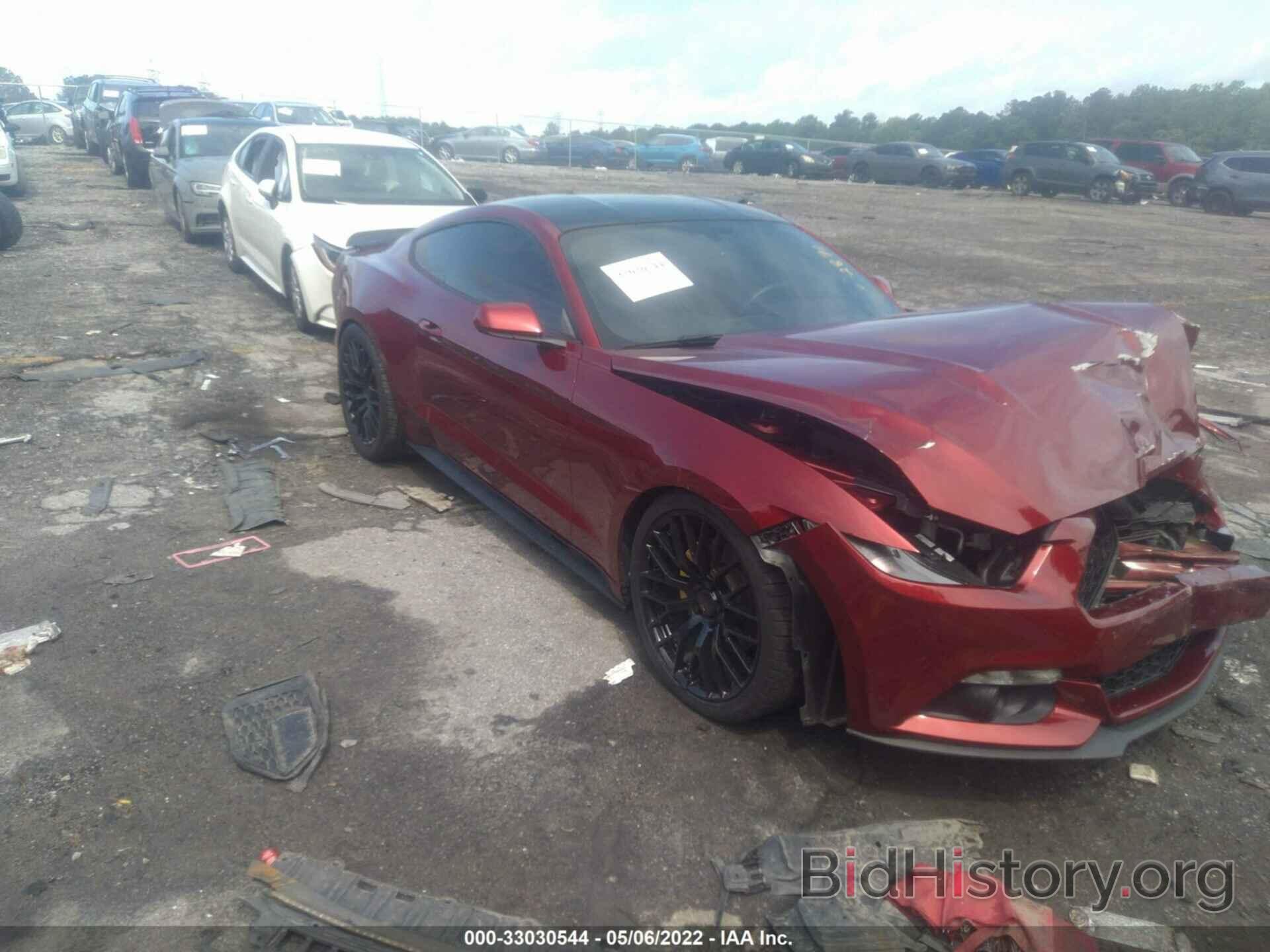 Photo 1FA6P8TH0F5432871 - FORD MUSTANG 2015