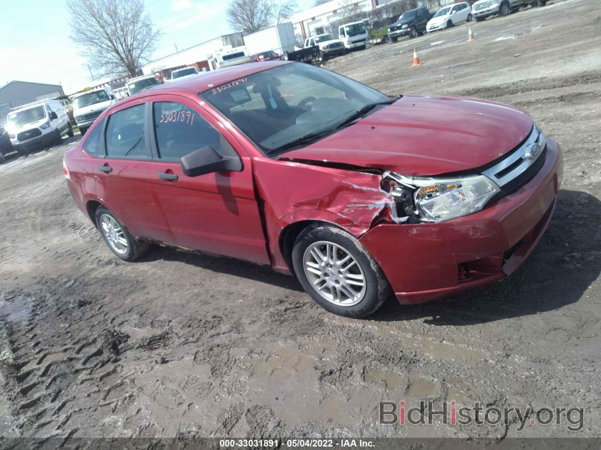 Photo 1FAHP3FN1AW117898 - FORD FOCUS 2010