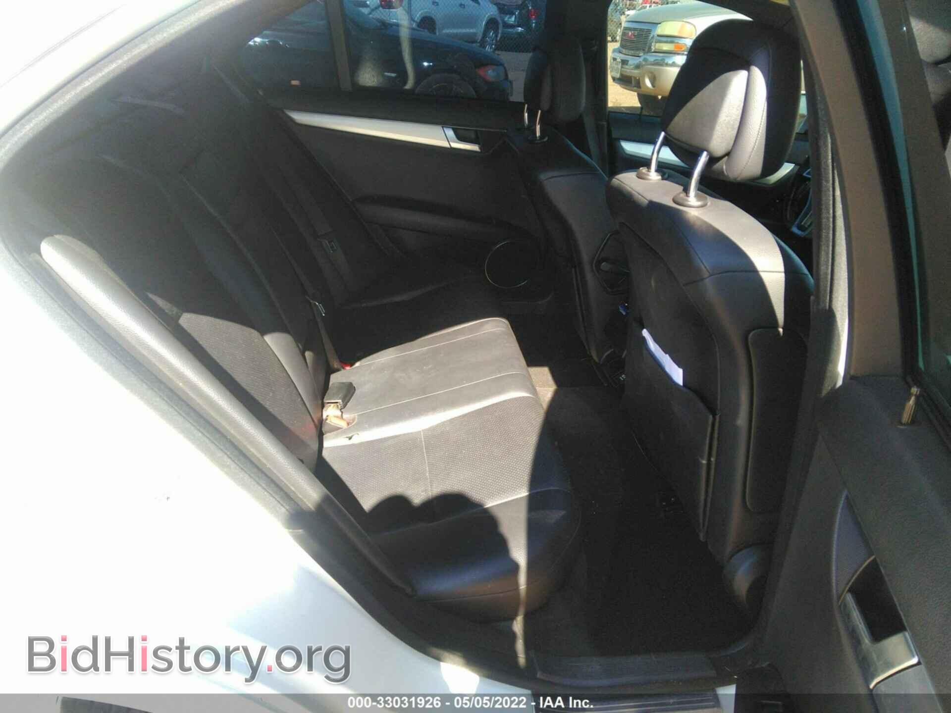 2012 MERCEDES-BENZ C-CLASS - VIN: WDDGF4HB3CA650231 - Фото 8