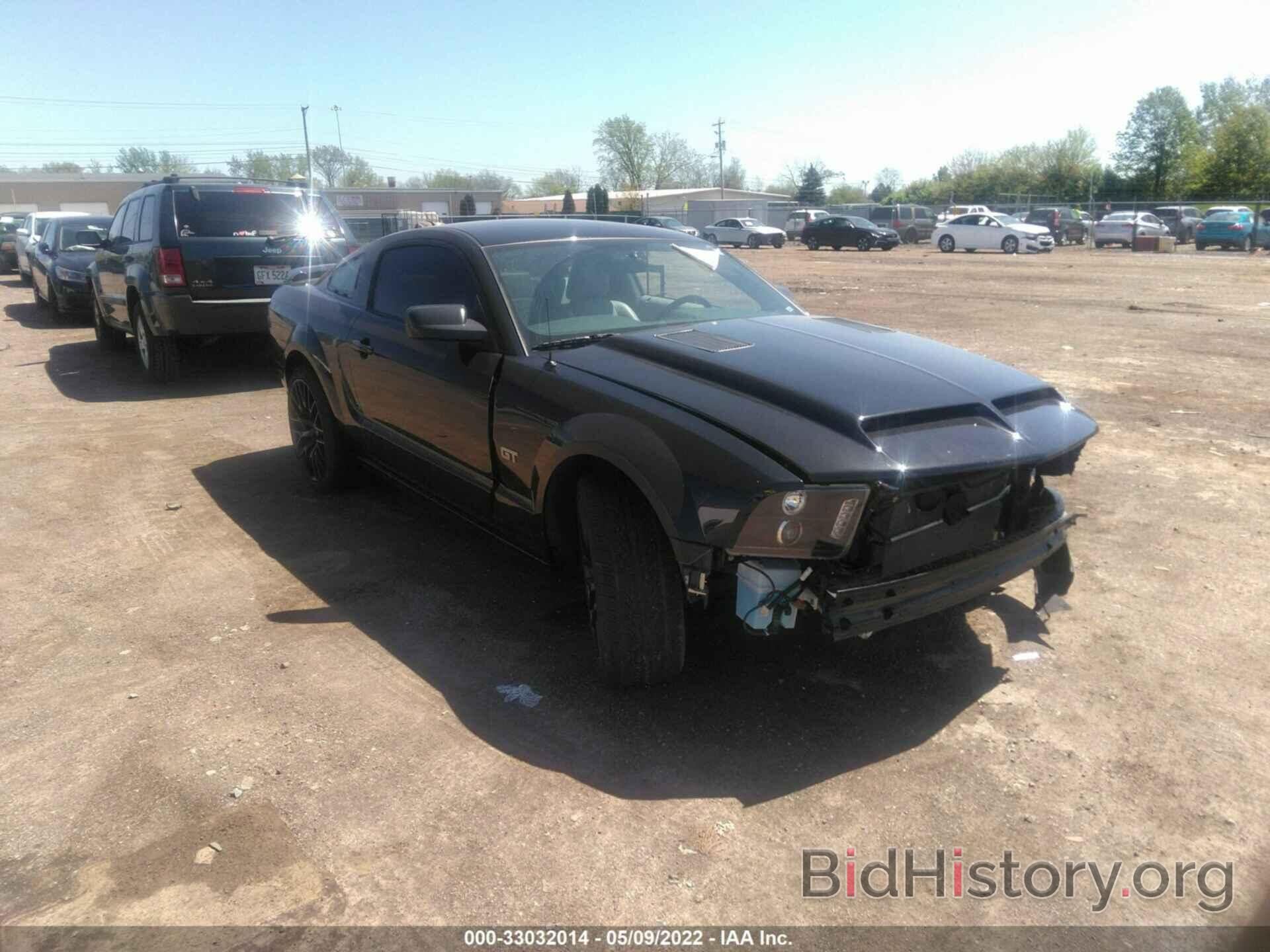 Photo 1ZVFT82H275225436 - FORD MUSTANG 2007