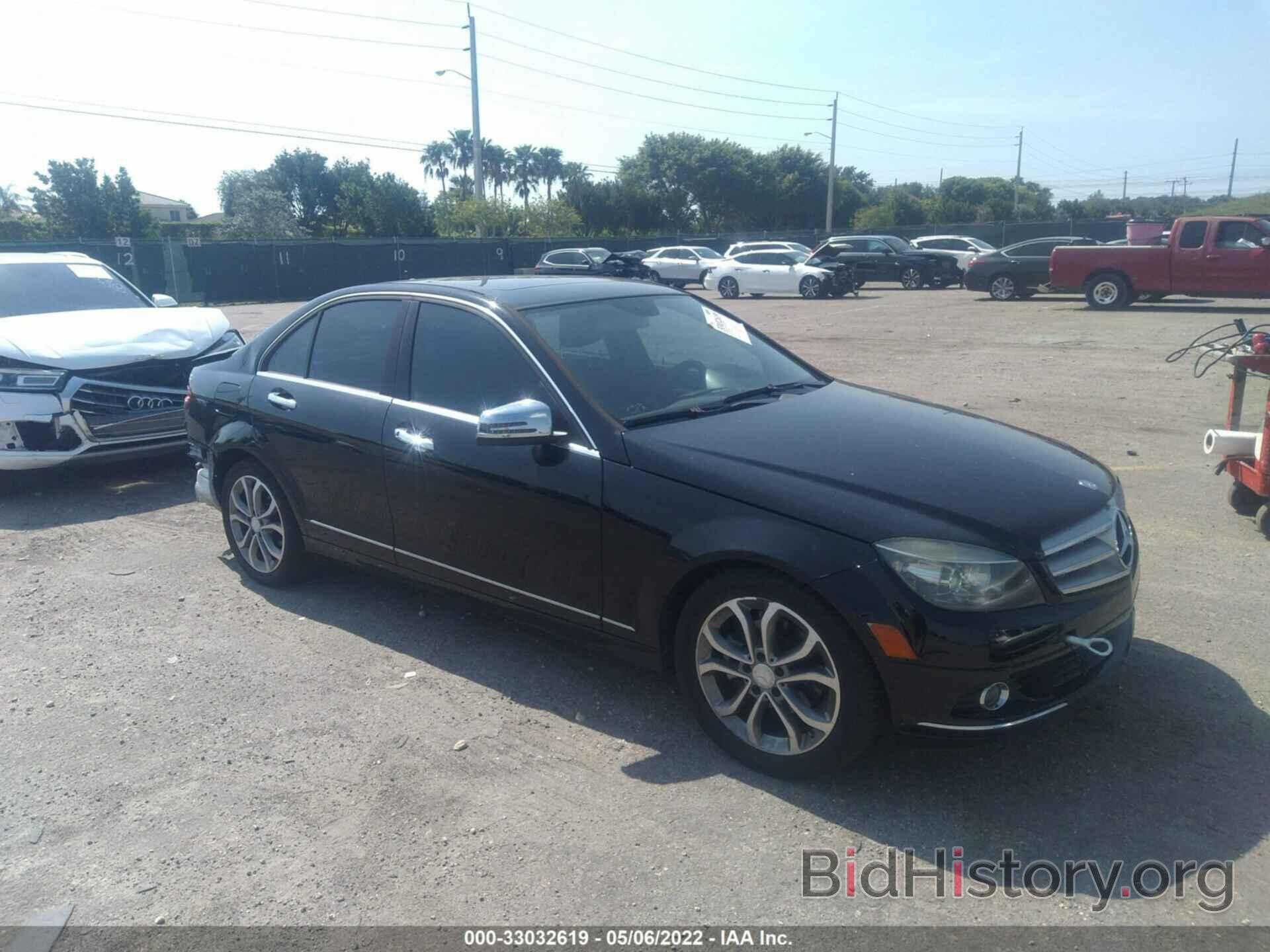 Photo WDDGF5EB3BR140200 - MERCEDES-BENZ C-CLASS 2011