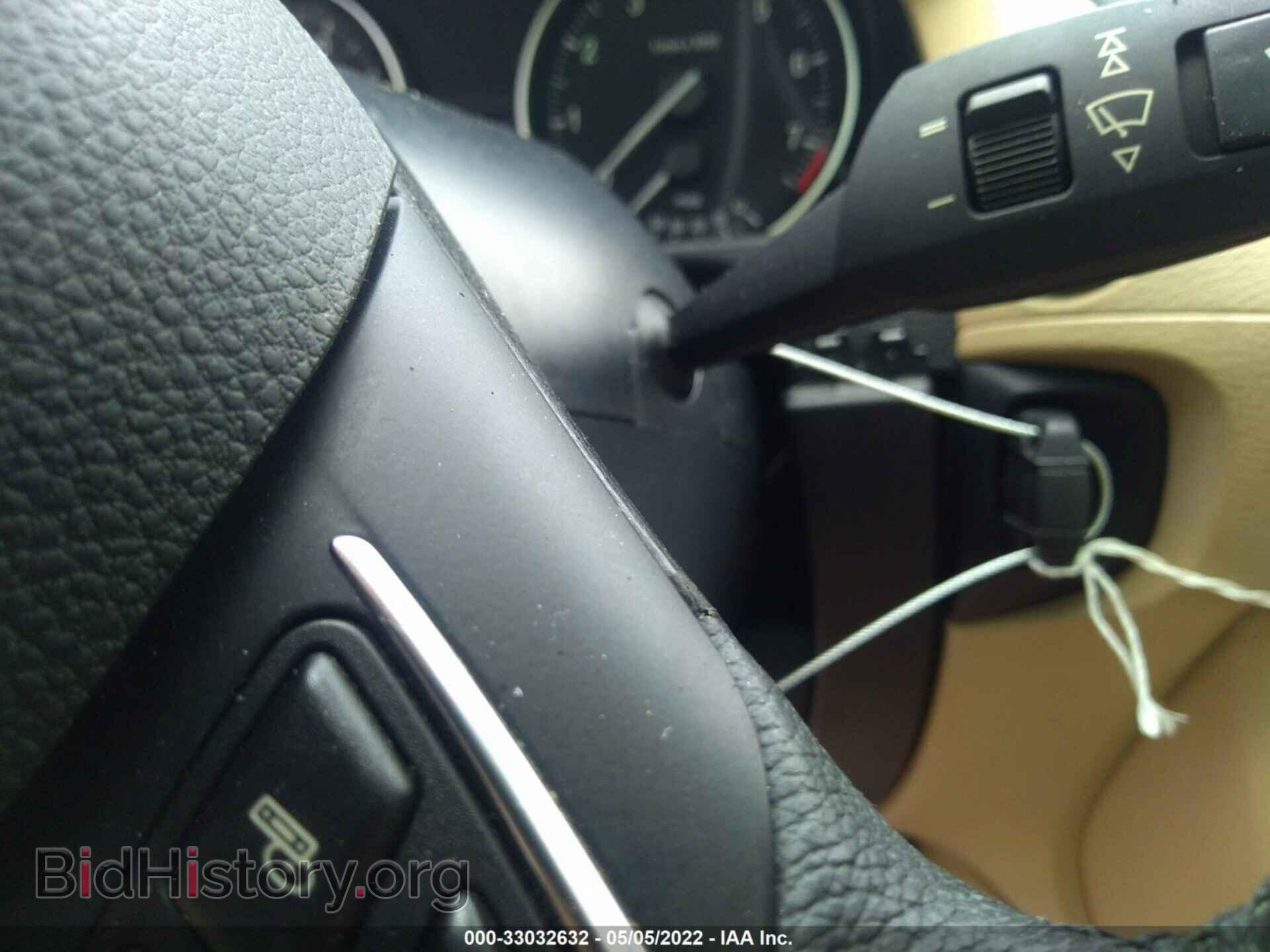 2014 BMW X1 - VIN: WBAVL1C52EVY17536 - Фото 11