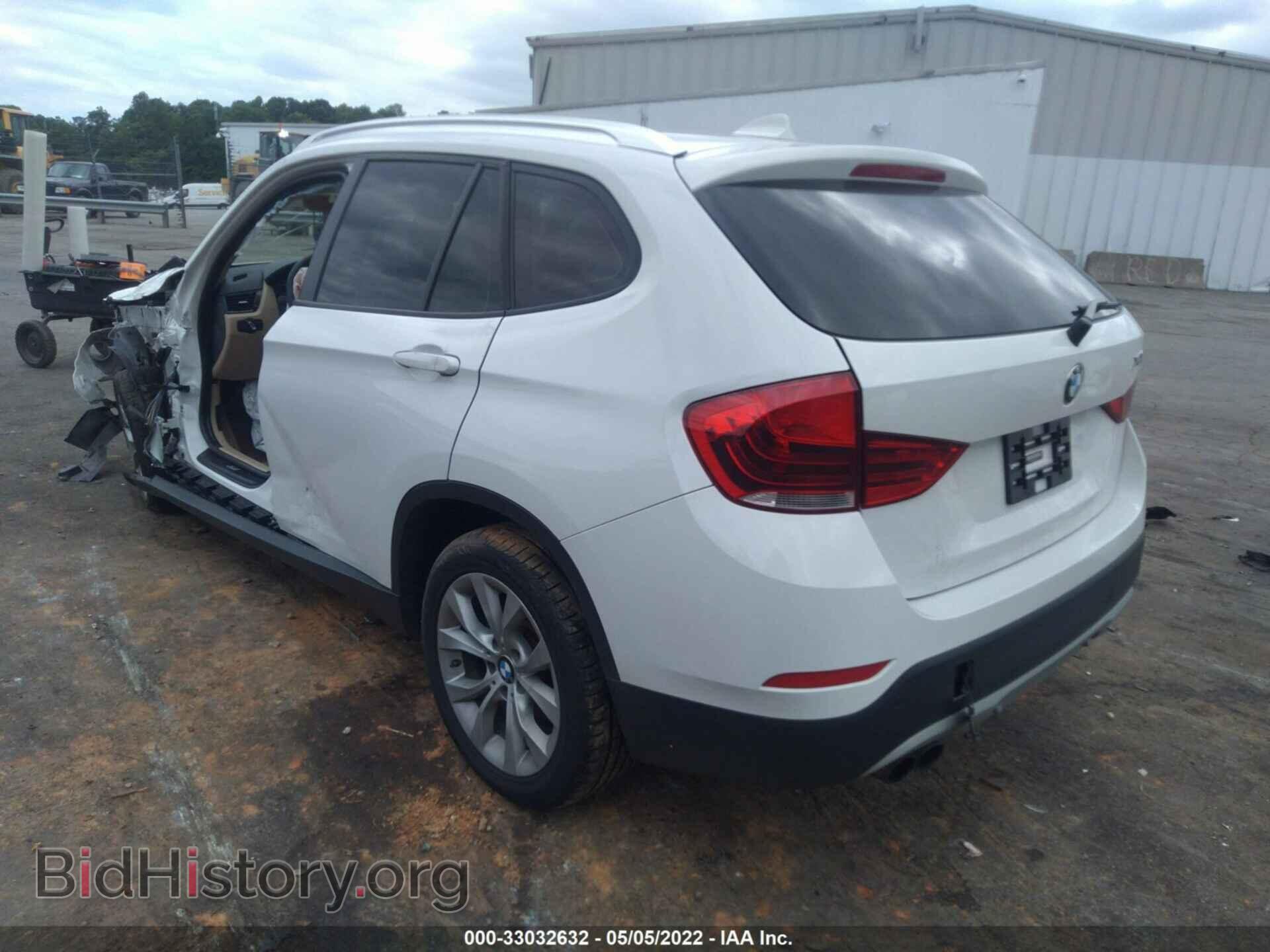 2014 BMW X1 - VIN: WBAVL1C52EVY17536 - Фото 3