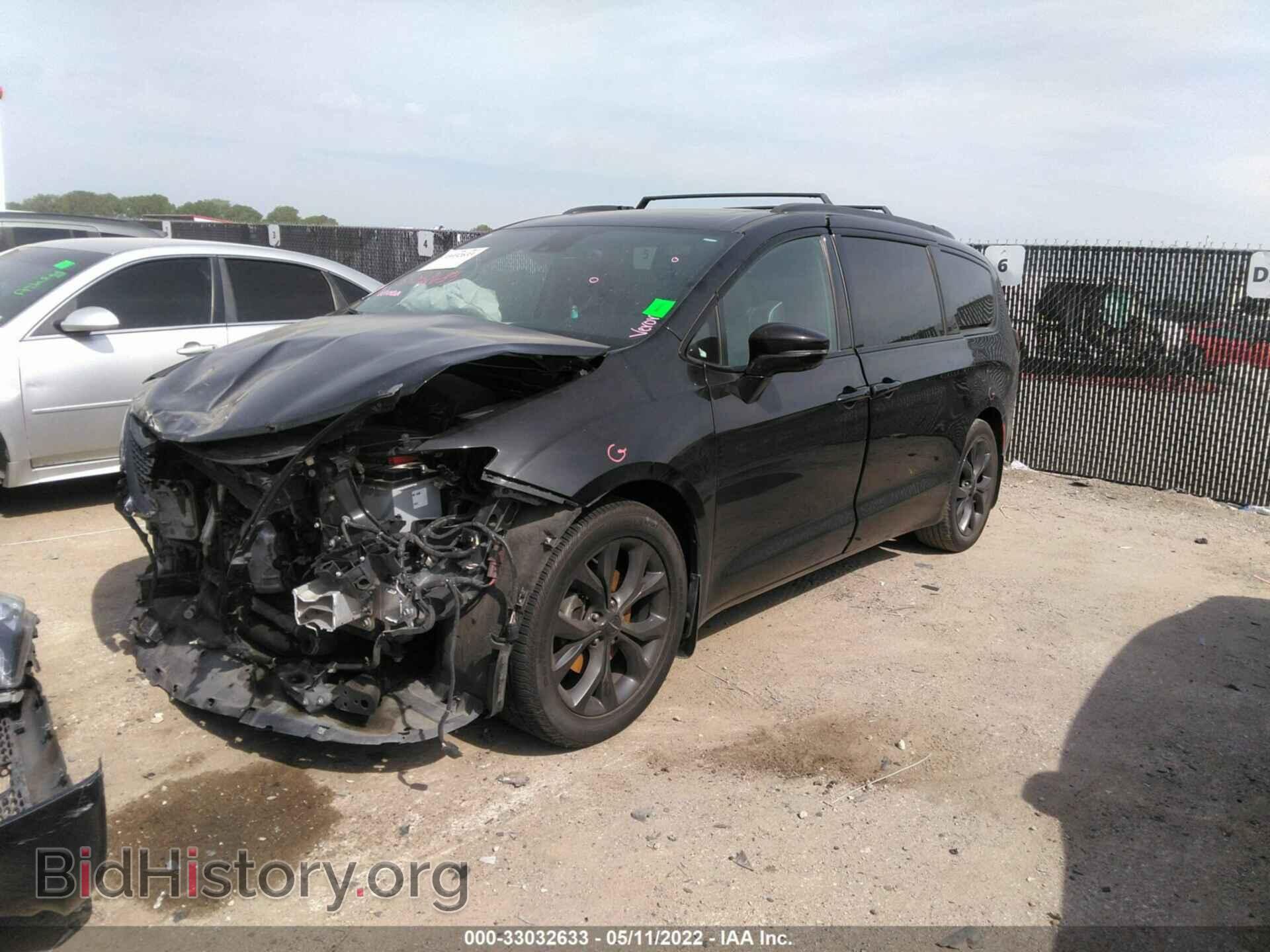 2019 CHRYSLER PACIFICA - VIN: 2C4RC1GG4KR560202 - Photo 2