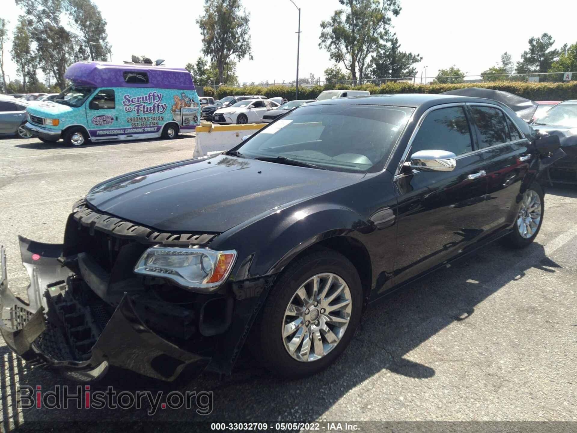 2014 CHRYSLER 300 - VIN: 2C3CCAAG0EH118806 - Фото 2
