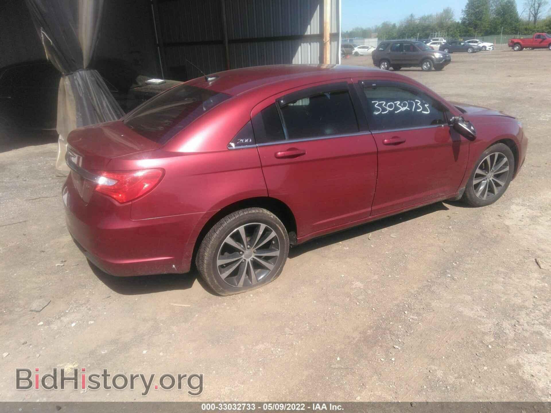 2011 CHRYSLER 200 - VIN: 1C3BC8FG9BN567658 - Фото 4