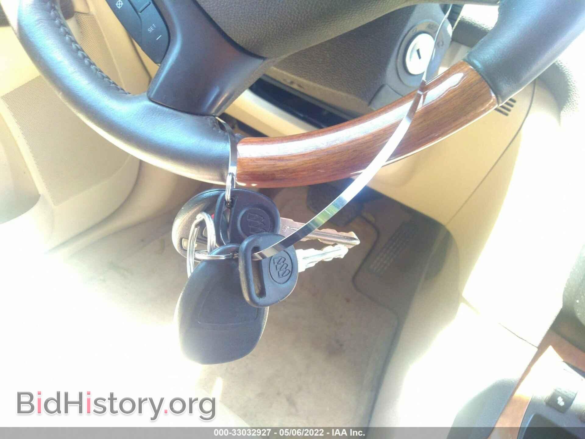 2011 BUICK ENCLAVE - VIN: 5GAKRCED8BJ369909 - Фото 11