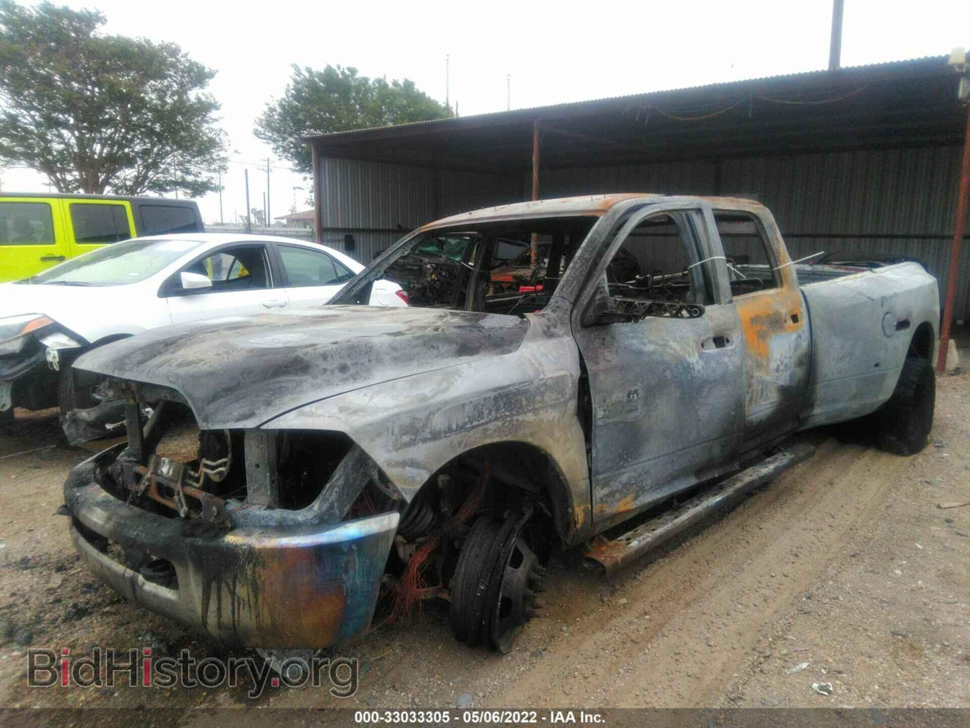 2017 RAM 3500 - VIN: 3C63RRGL9HG650421 - Photo 2