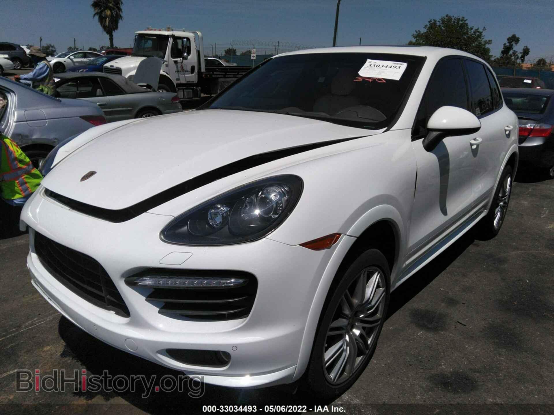 2013 PORSCHE CAYENNE - VIN: WP1AD2A23DLA74827 - Photo 2