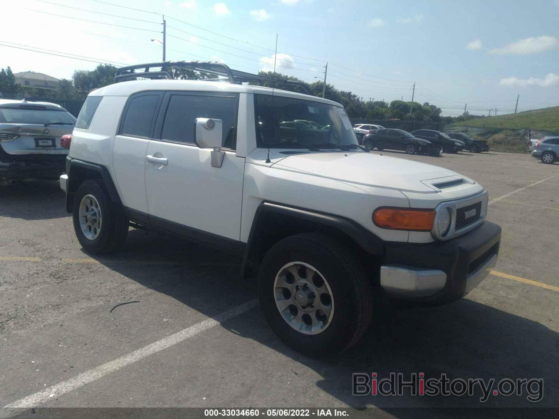 Фотография JTEBU4BF6DK164588 - TOYOTA FJ CRUISER 2013