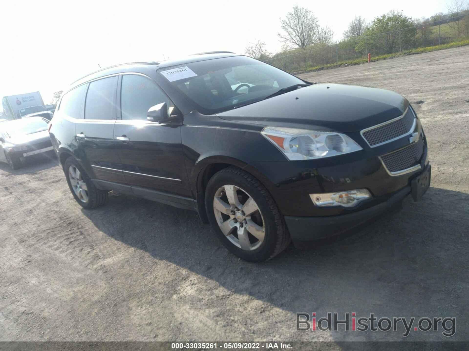 Photo 1GNKVLED0BJ391744 - CHEVROLET TRAVERSE 2011