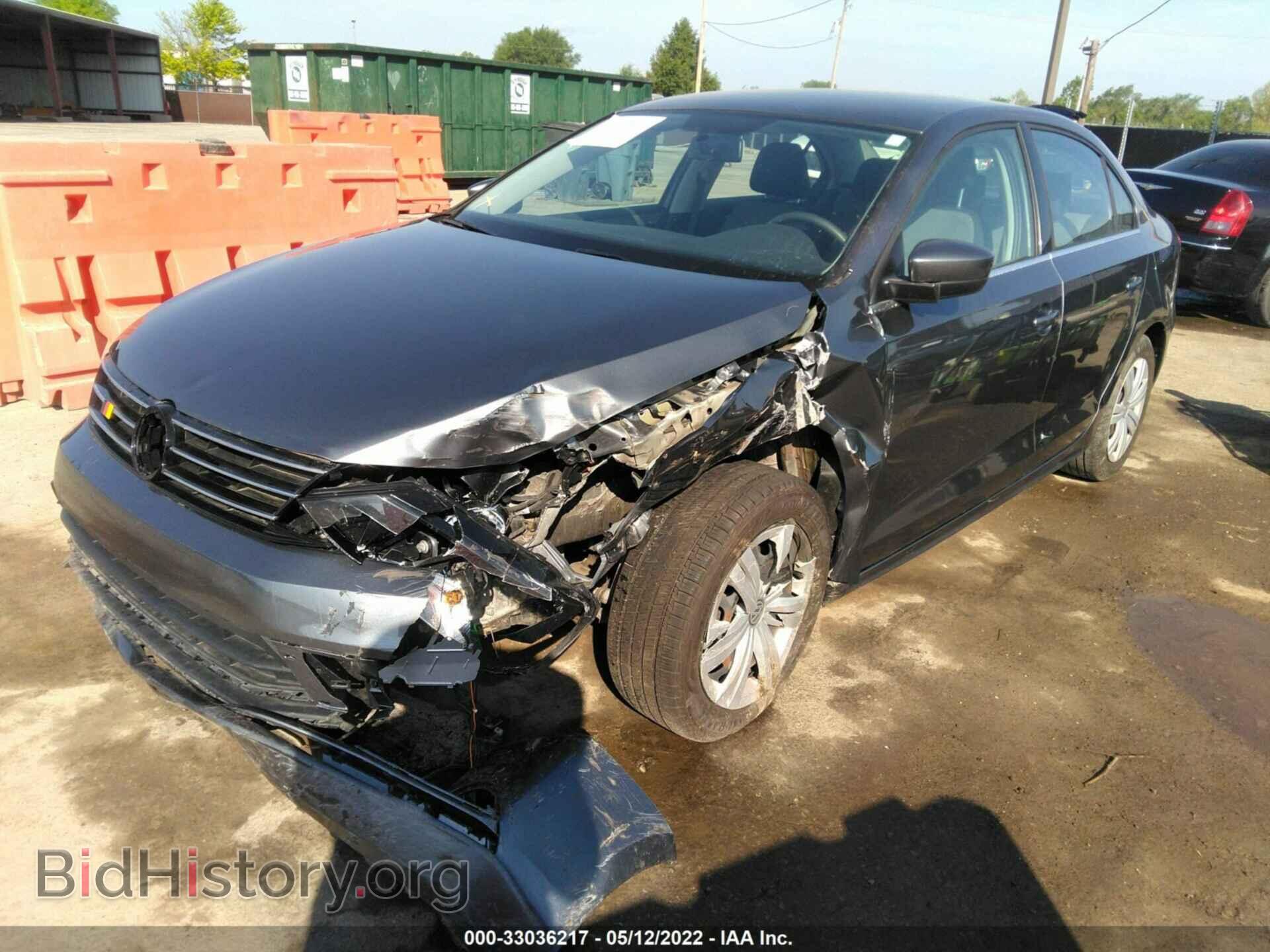 2017 VOLKSWAGEN JETTA - VIN: 3VW2B7AJ1HM395184 - Фото 2