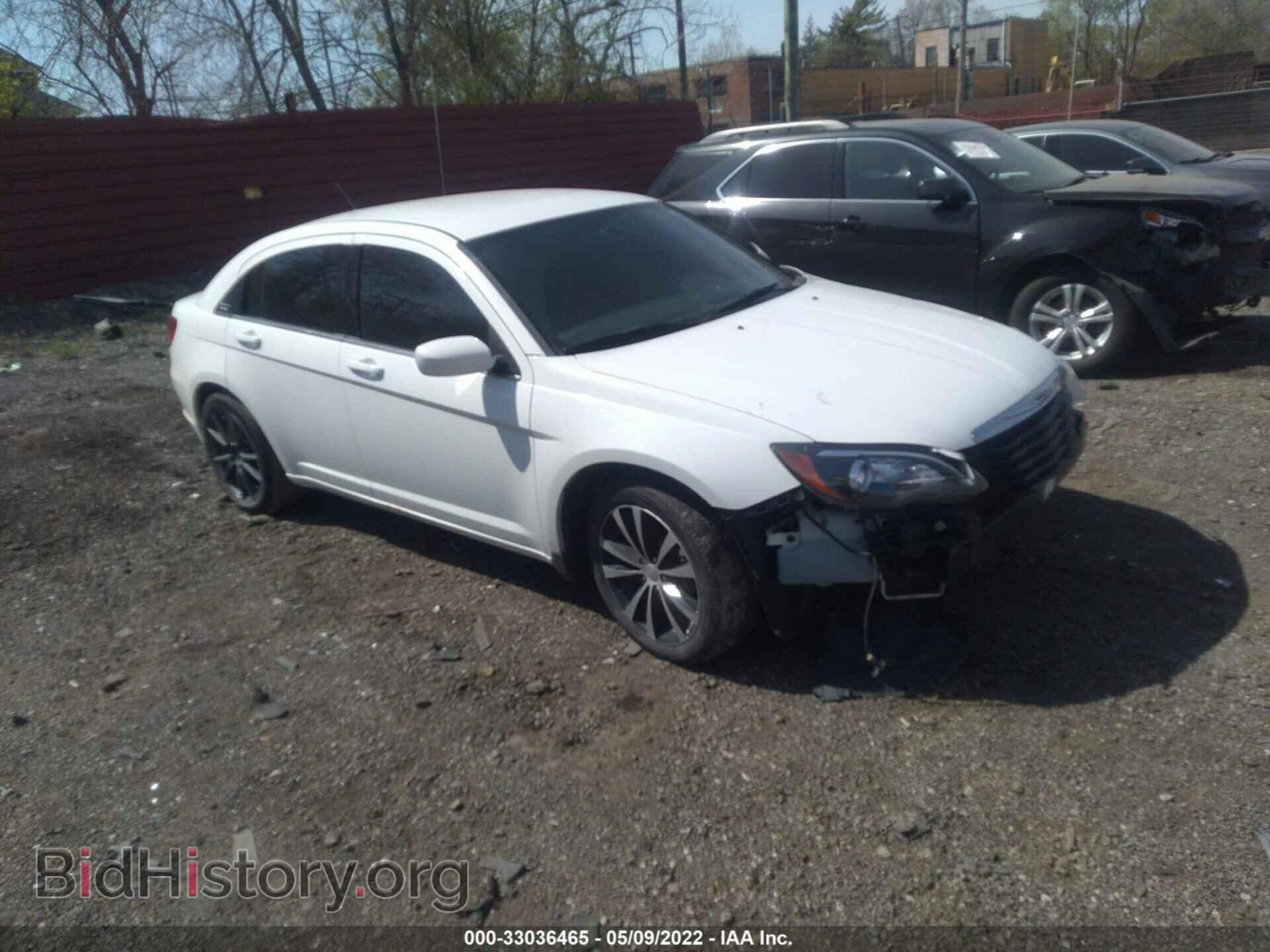 Photo 1C3CCBHGXCN302909 - CHRYSLER 200 2012