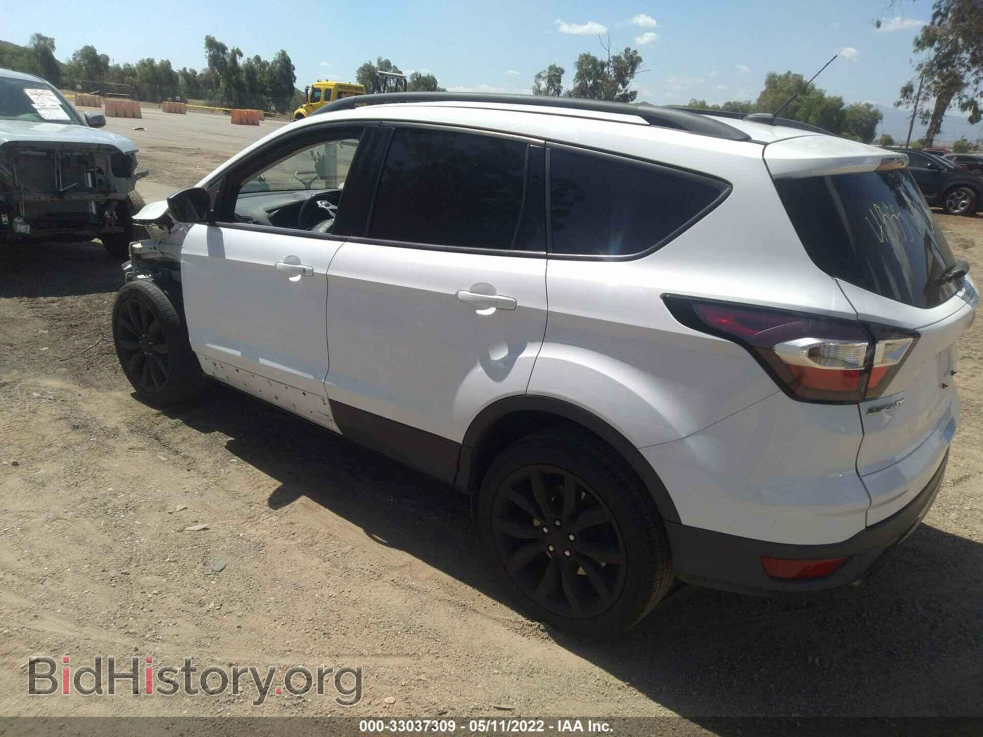 2017 FORD ESCAPE - VIN: 1FMCU0GD3HUB81184 - Фото 3