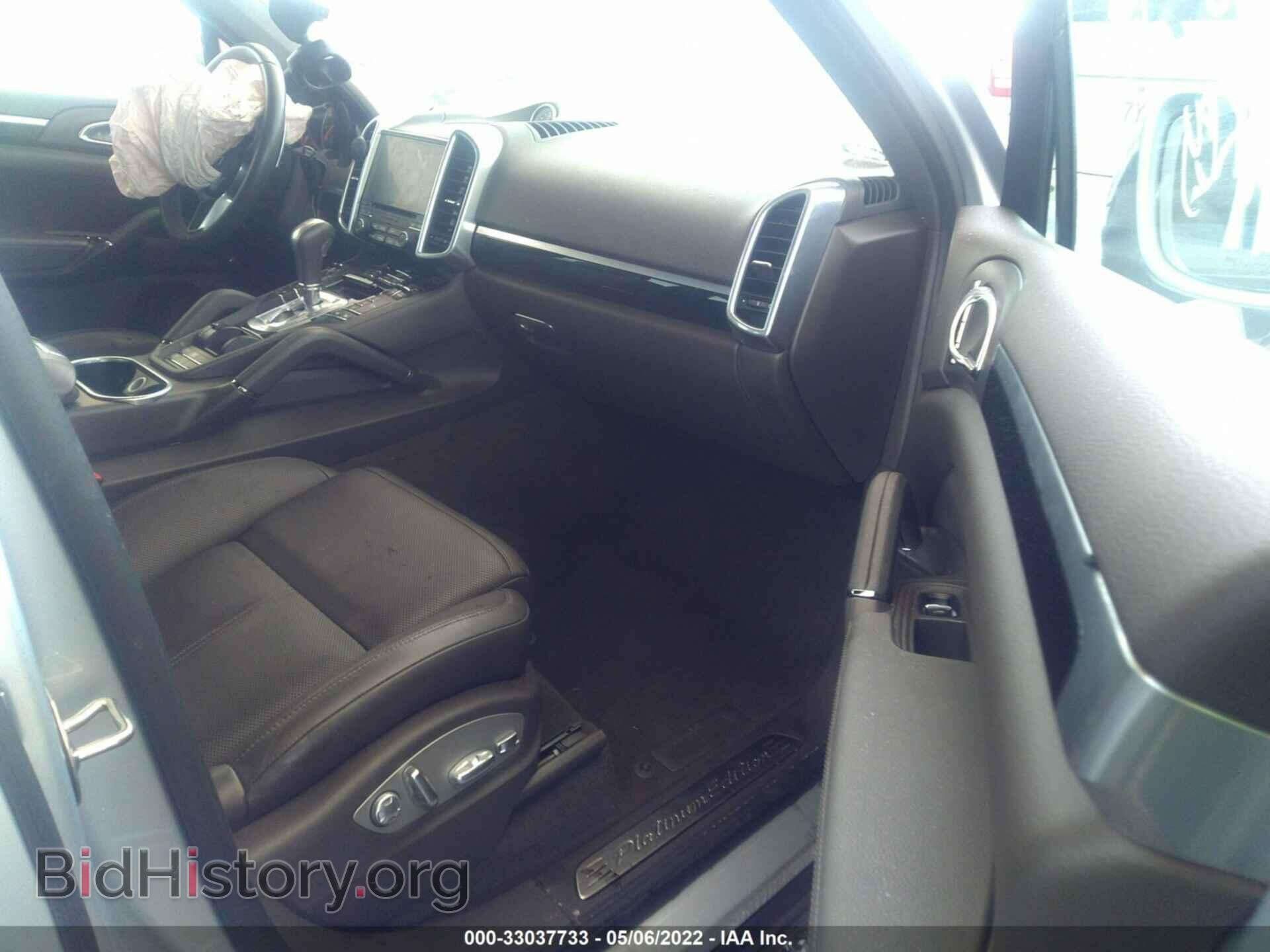 2017 PORSCHE CAYENNE - VIN: WP1AA2A28HKA80384 - Фото 5