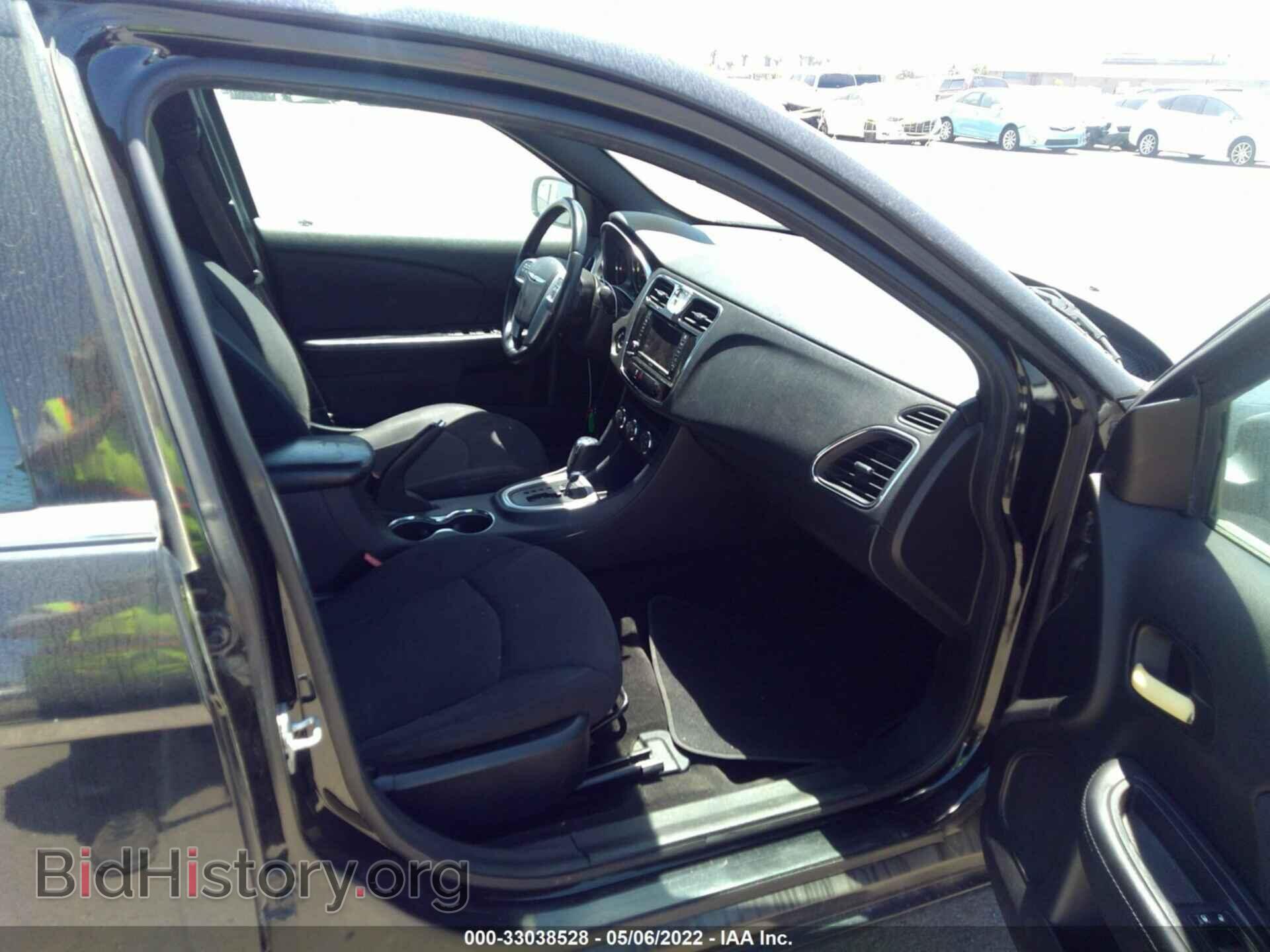 2012 CHRYSLER 200 - VIN: 1C3CCBBG8CN297752 - Фото 5