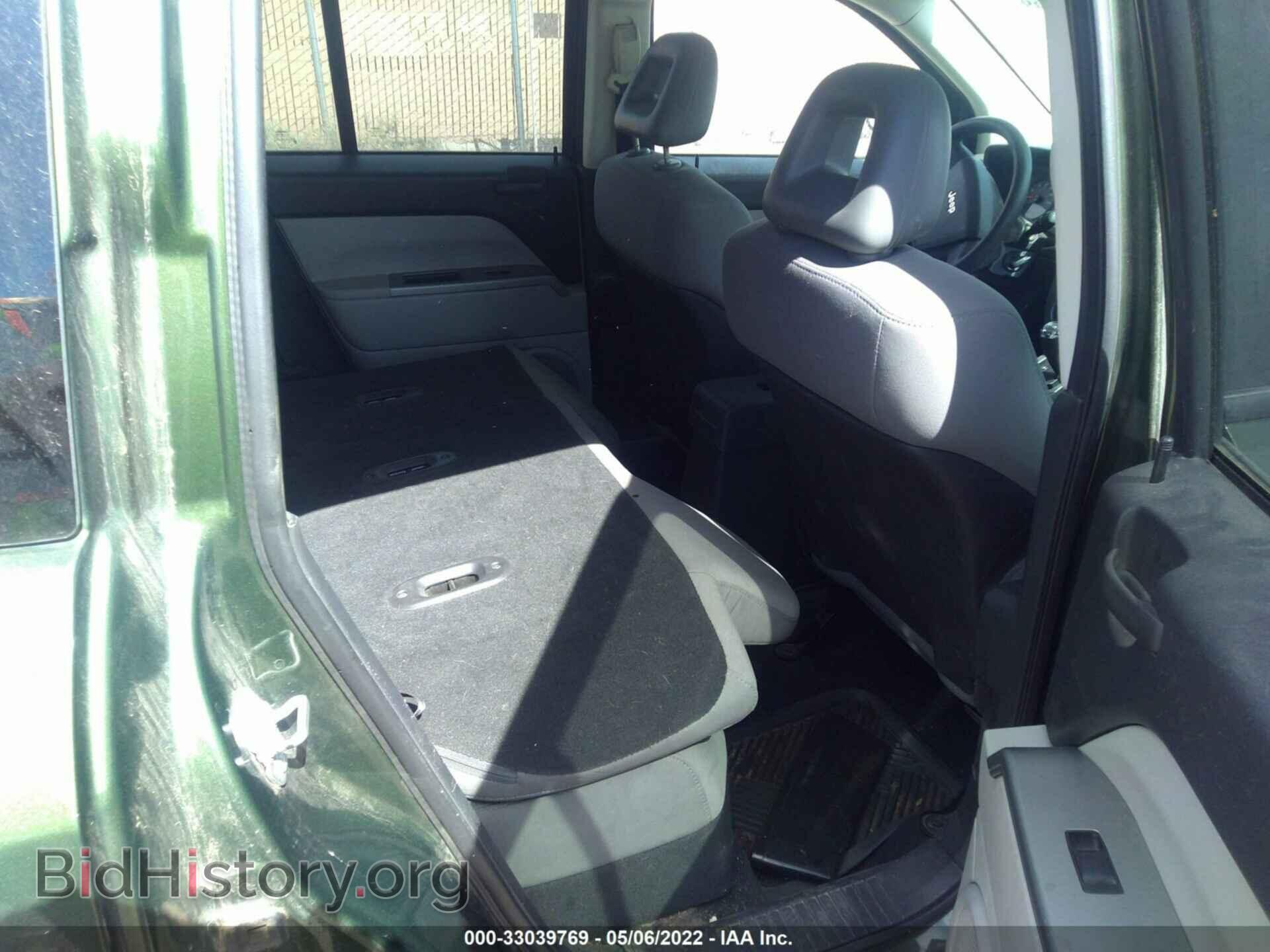 2007 JEEP COMPASS - VIN: 1J8FT47W67D123820 - Фото 8