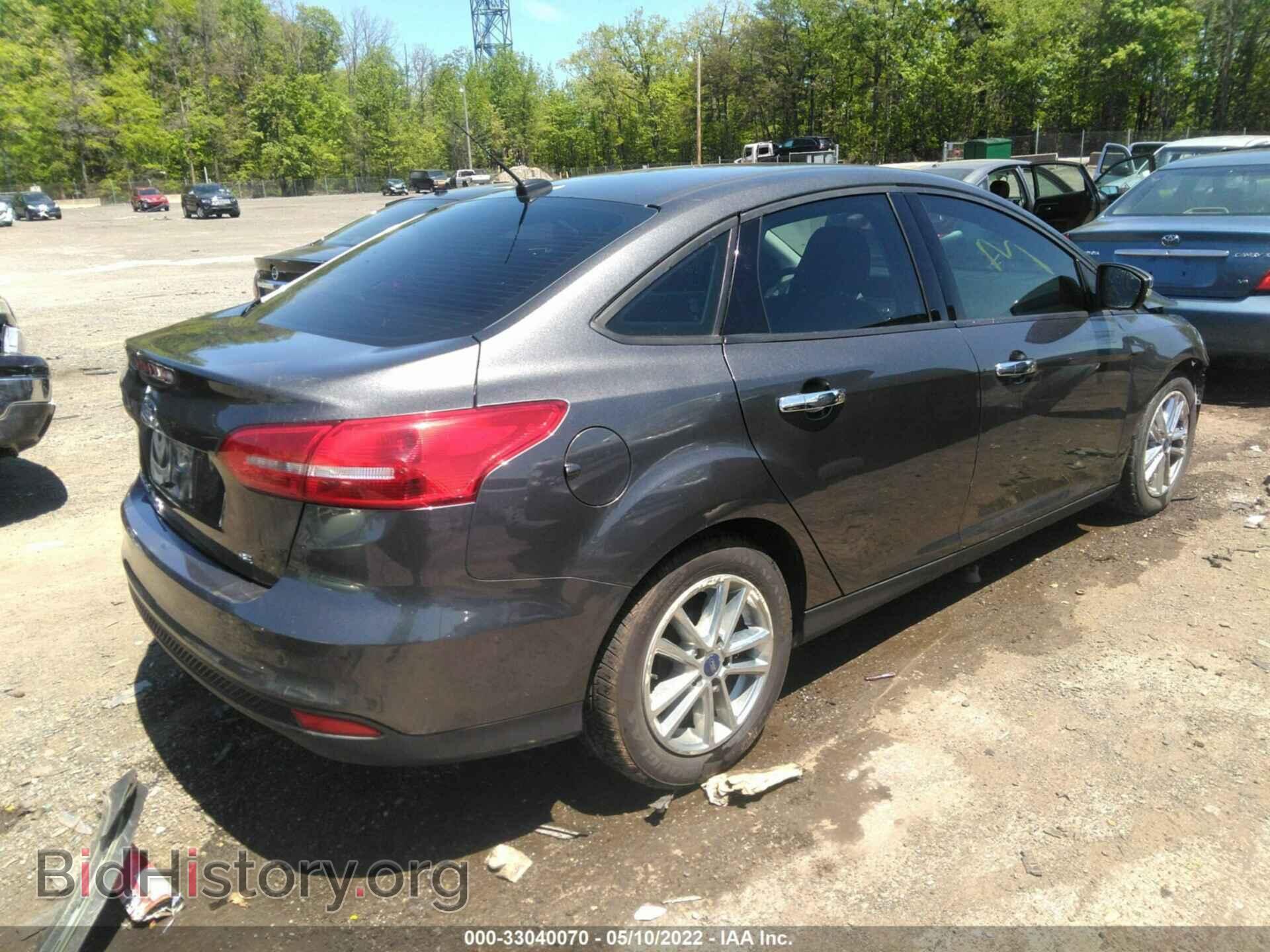 2017 FORD FOCUS - VIN: 1FADP3F2XHL321972 - Фото 4