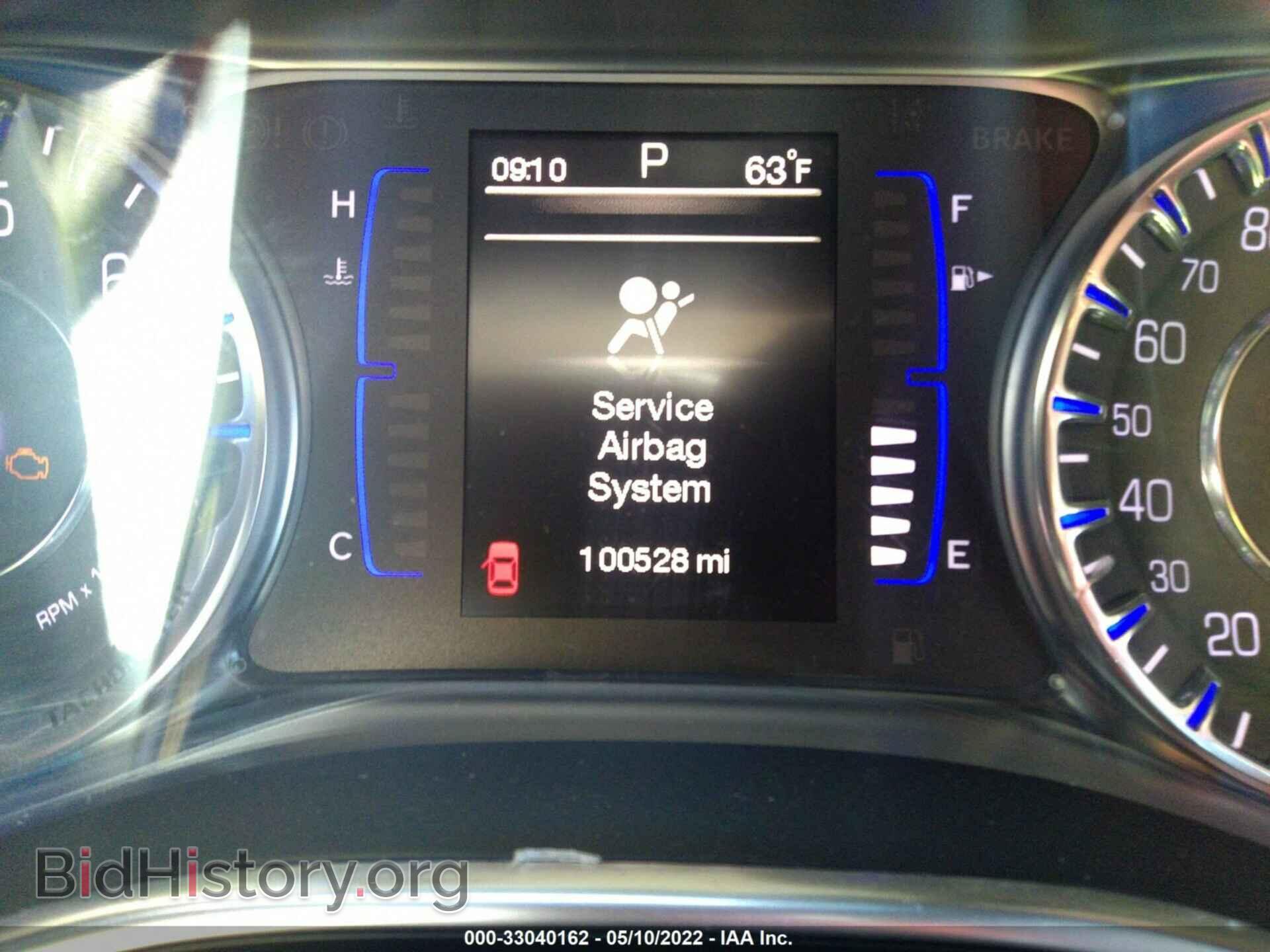 2015 CHRYSLER 200 - VIN: 1C3CCCAB9FN674377 - Фото 7