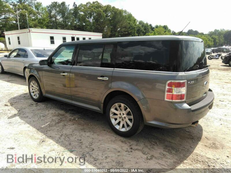 2010 Ford FLEX (VIN 2FMGK5CC4ABA23482) — фото 3 из 11