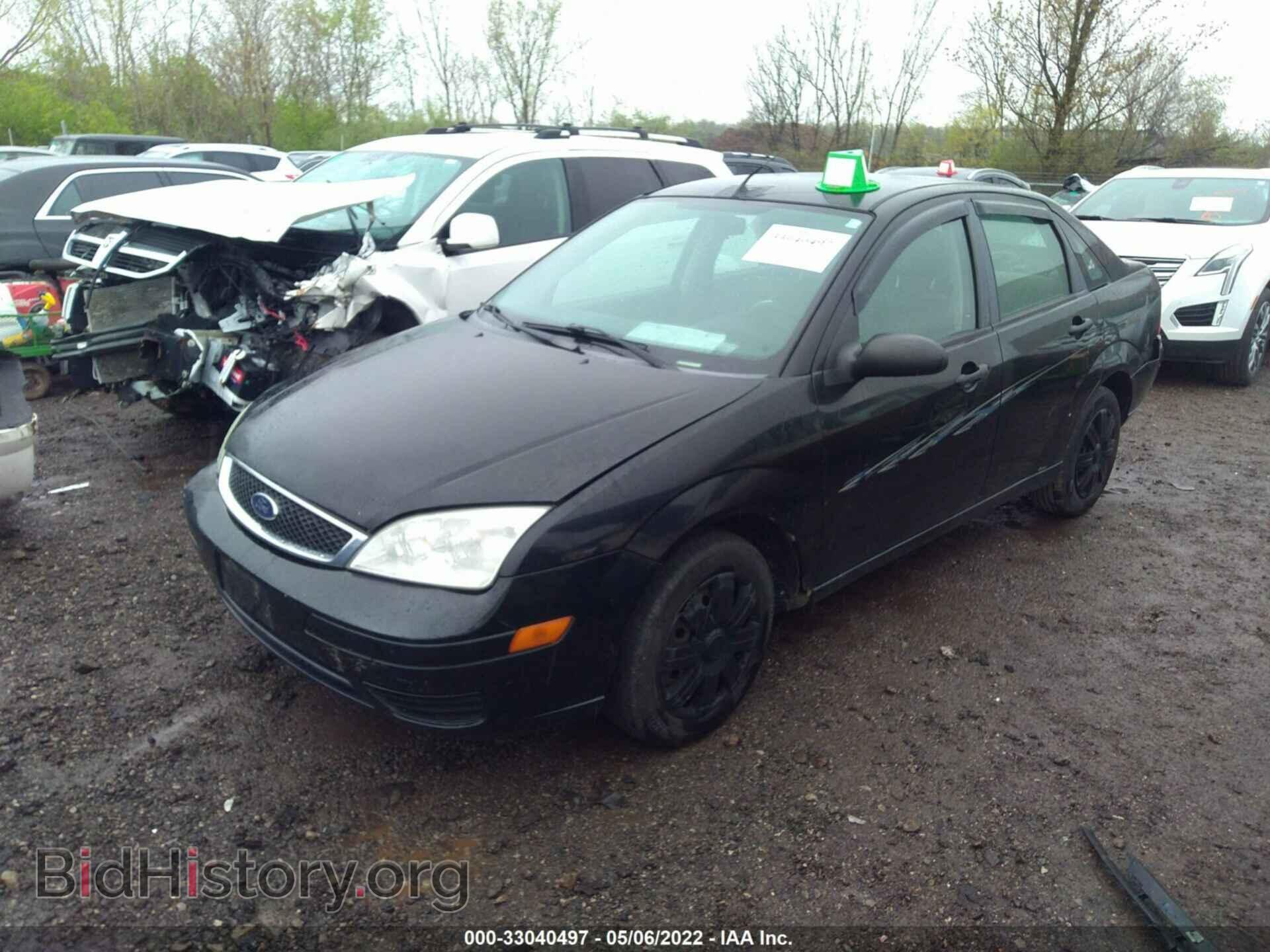2007 FORD FOCUS - VIN: 1FAHP34N87W290961 - Фото 2