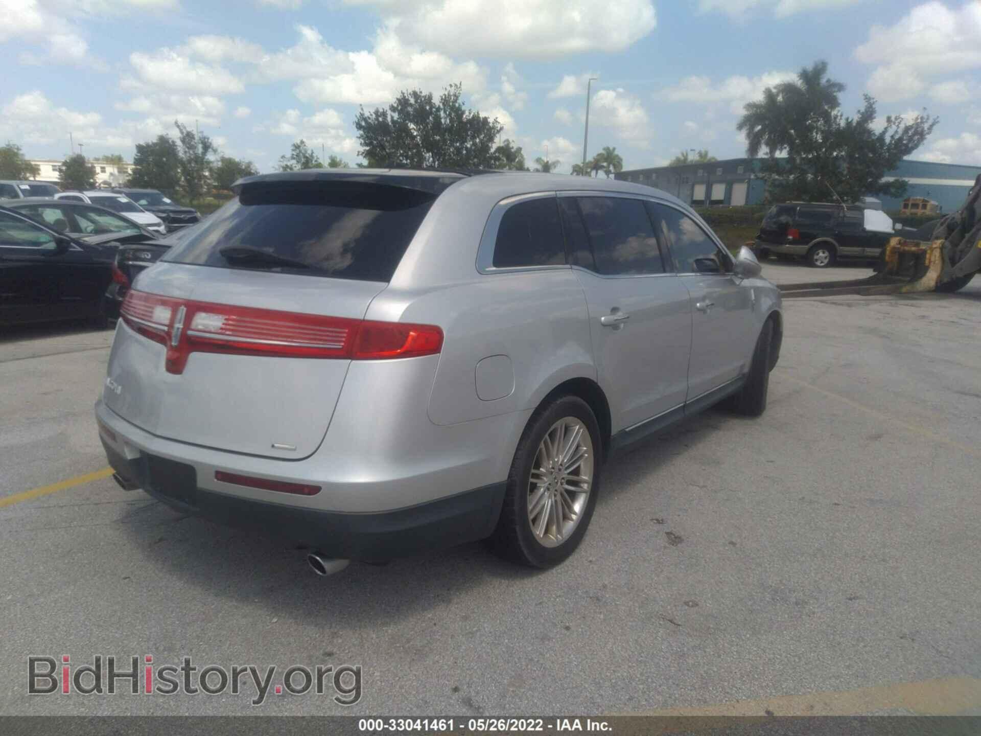 2013 LINCOLN MKT - VIN: 2LMHJ5AT7DBL51630 - Фото 4