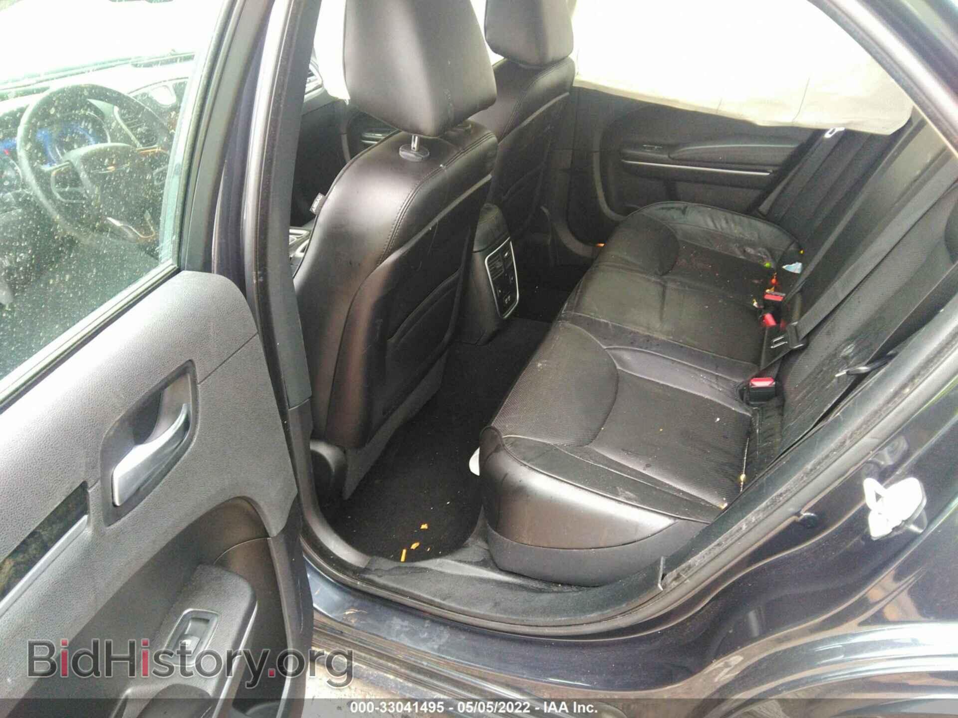 2019 CHRYSLER 300 - VIN: 2C3CCAEG1KH698010 - Фото 8