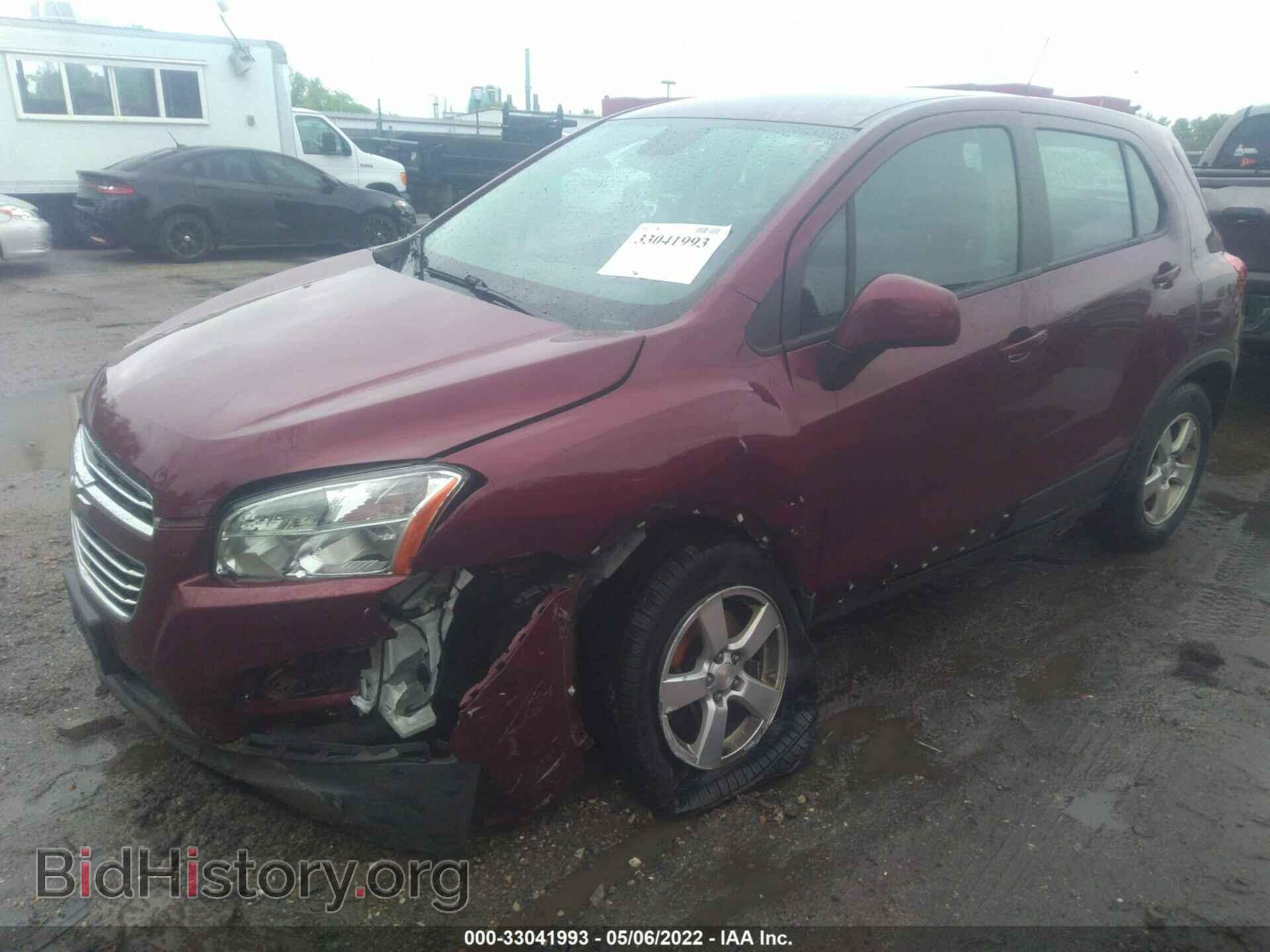 2016 CHEVROLET TRAX - VIN: 3GNCJNSB4GL140904 - Фото 2
