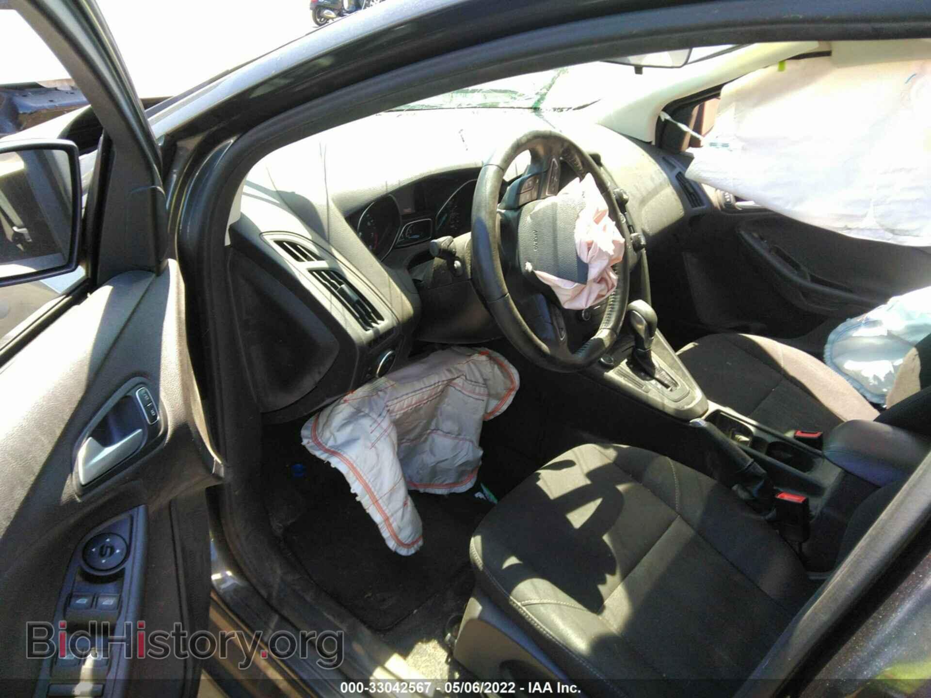 2016 FORD FOCUS - VIN: 1FADP3F21GL374462 - Photo 5