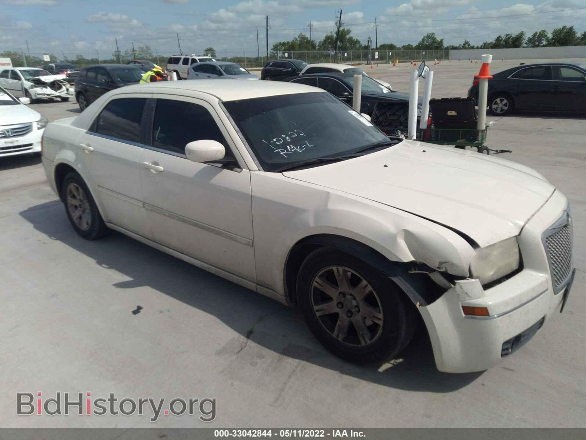 Фотография 2C3KA53G26H529194 - CHRYSLER 300 2006