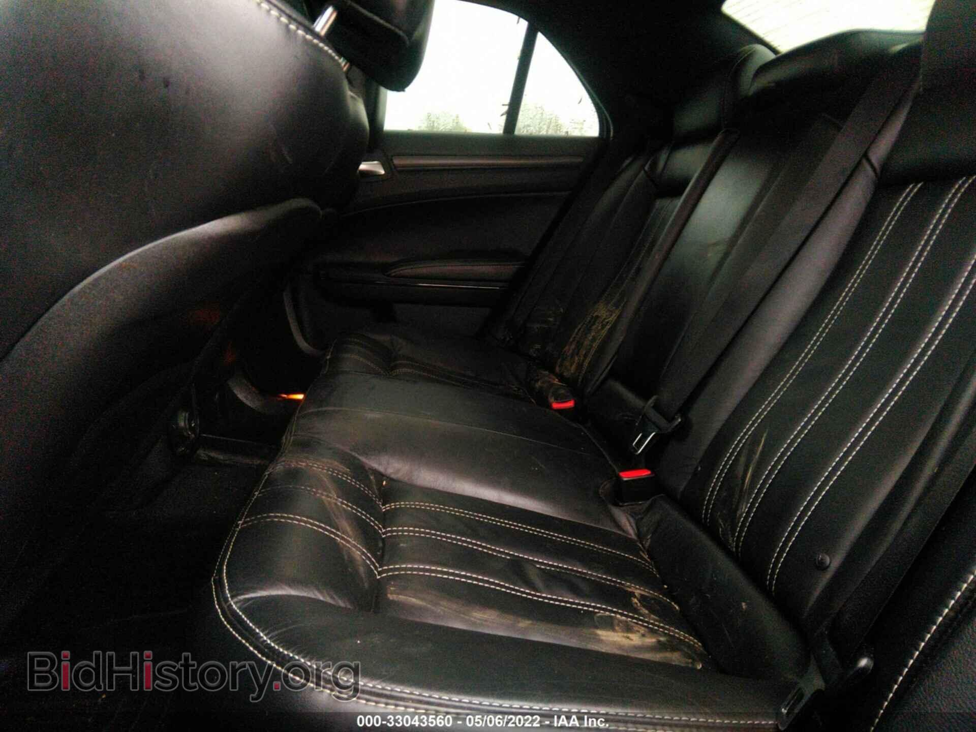 2014 CHRYSLER 300 - VIN: 2C3CCABG2EH373620 - Фото 8