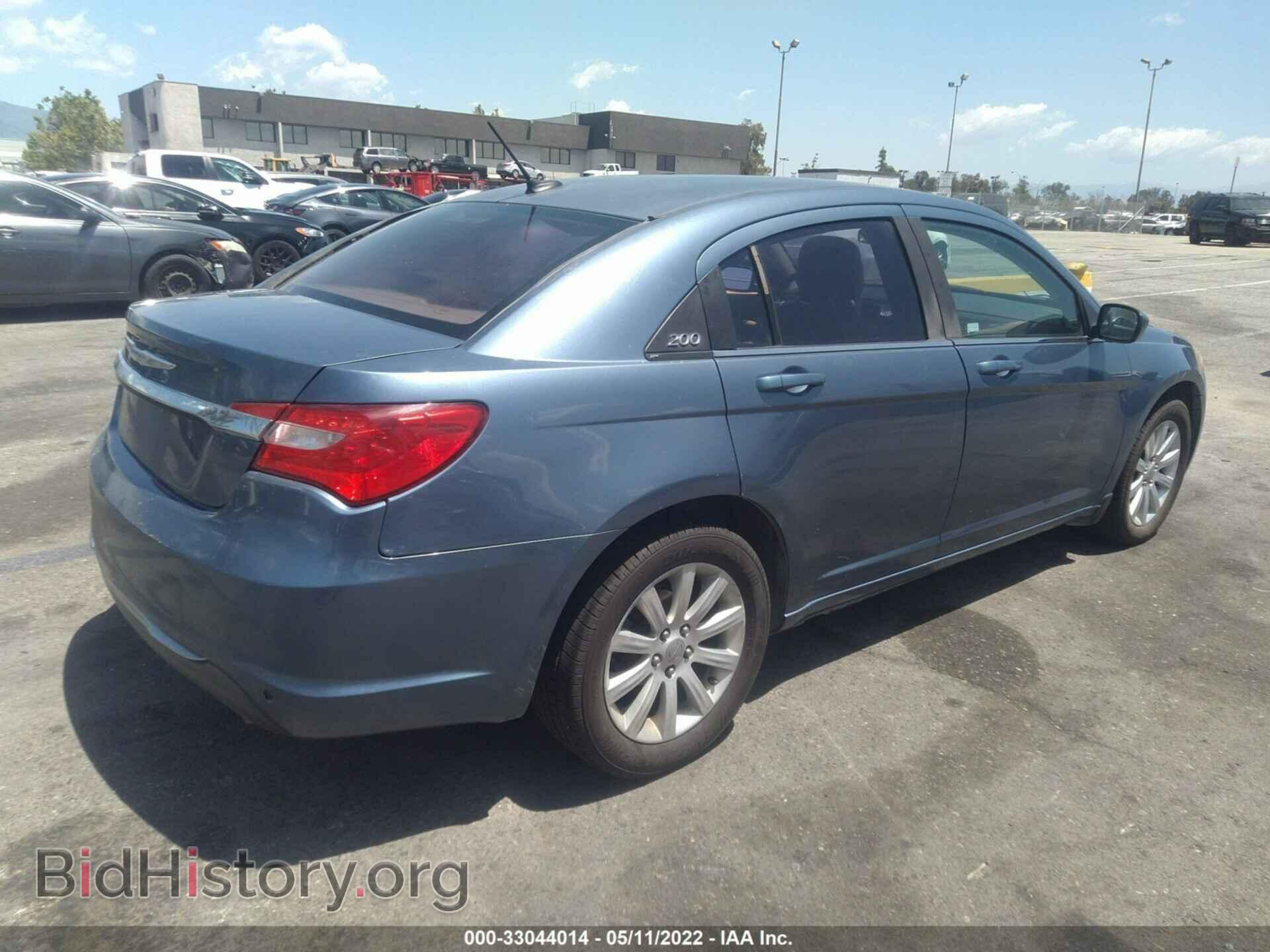 2011 CHRYSLER 200 - VIN: 1C3BC1FG4BN550063 - Фото 4