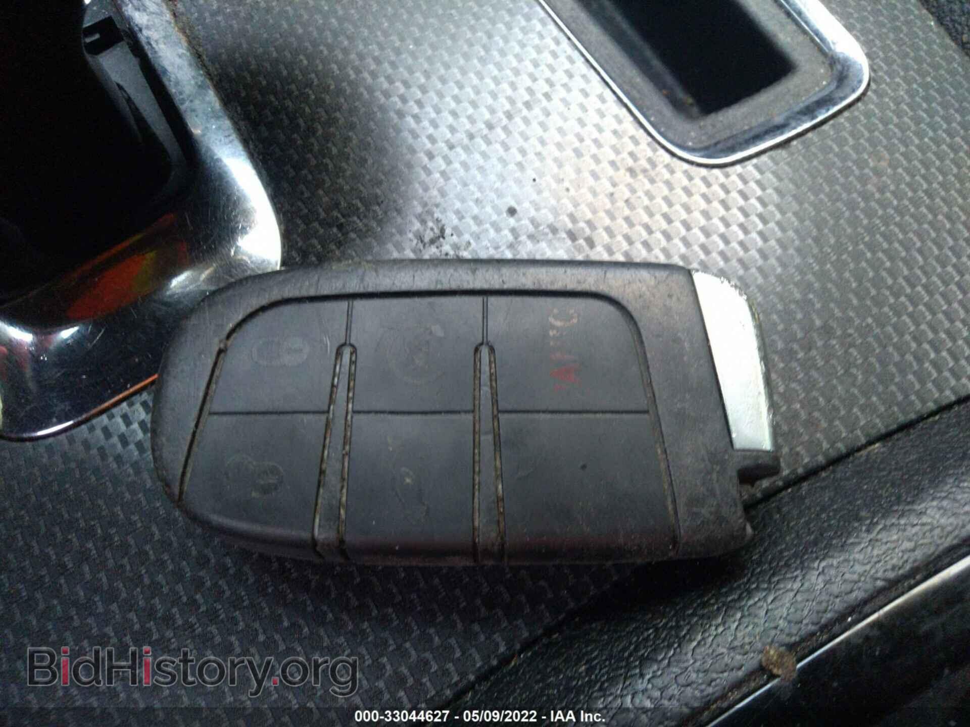 2014 CHRYSLER 300 - VIN: 2C3CCAGG8EH311793 - Фото 11
