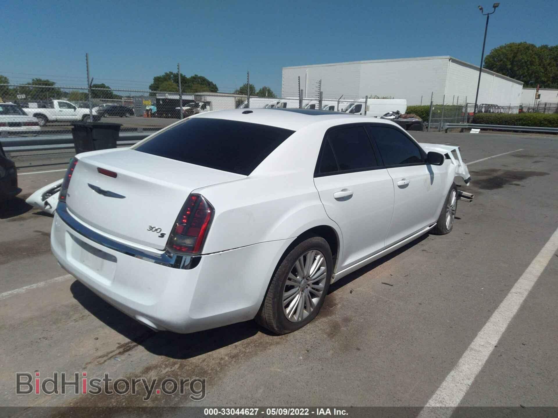 2014 CHRYSLER 300 - VIN: 2C3CCAGG8EH311793 - Фото 4