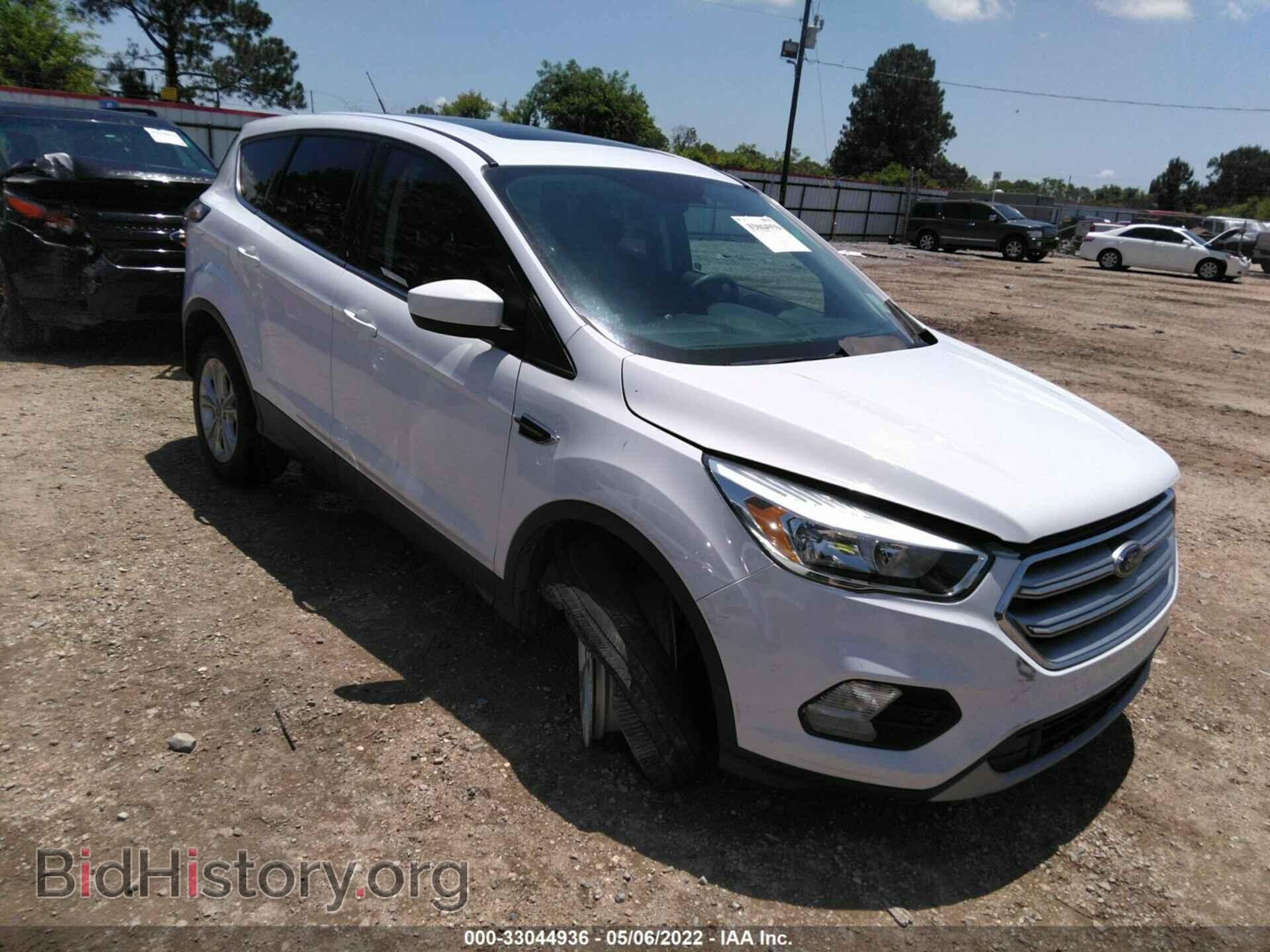 Фотография 1FMCU0G99HUB04802 - FORD ESCAPE 2017