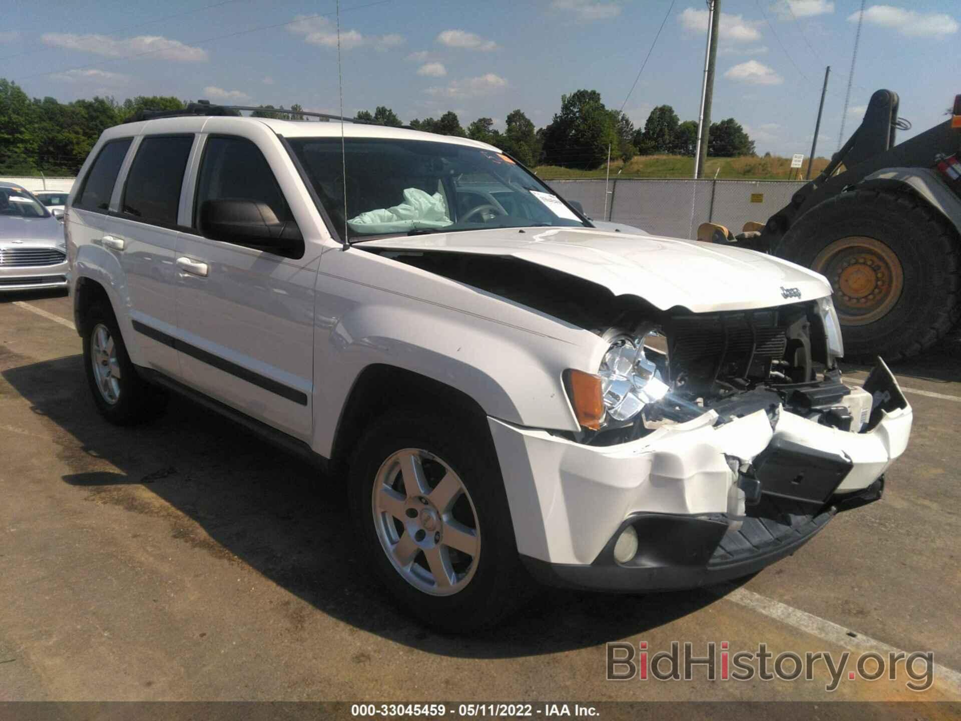 Photo 1J8HR48P99C549900 - JEEP GRAND CHEROKEE 2009