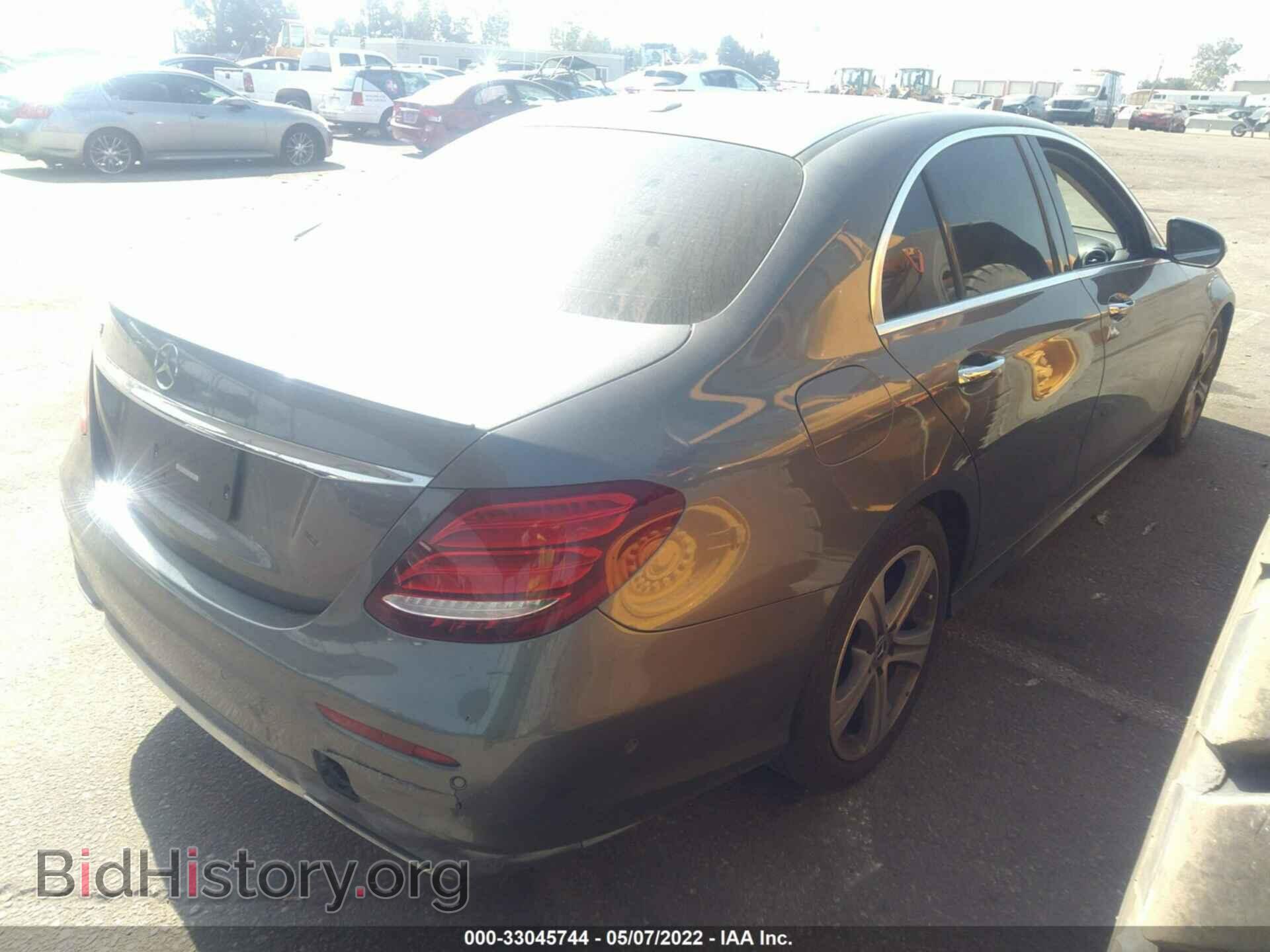 2018 MERCEDES-BENZ E-CLASS - VIN: WDDZF4JB8JA307351 - Фото 4